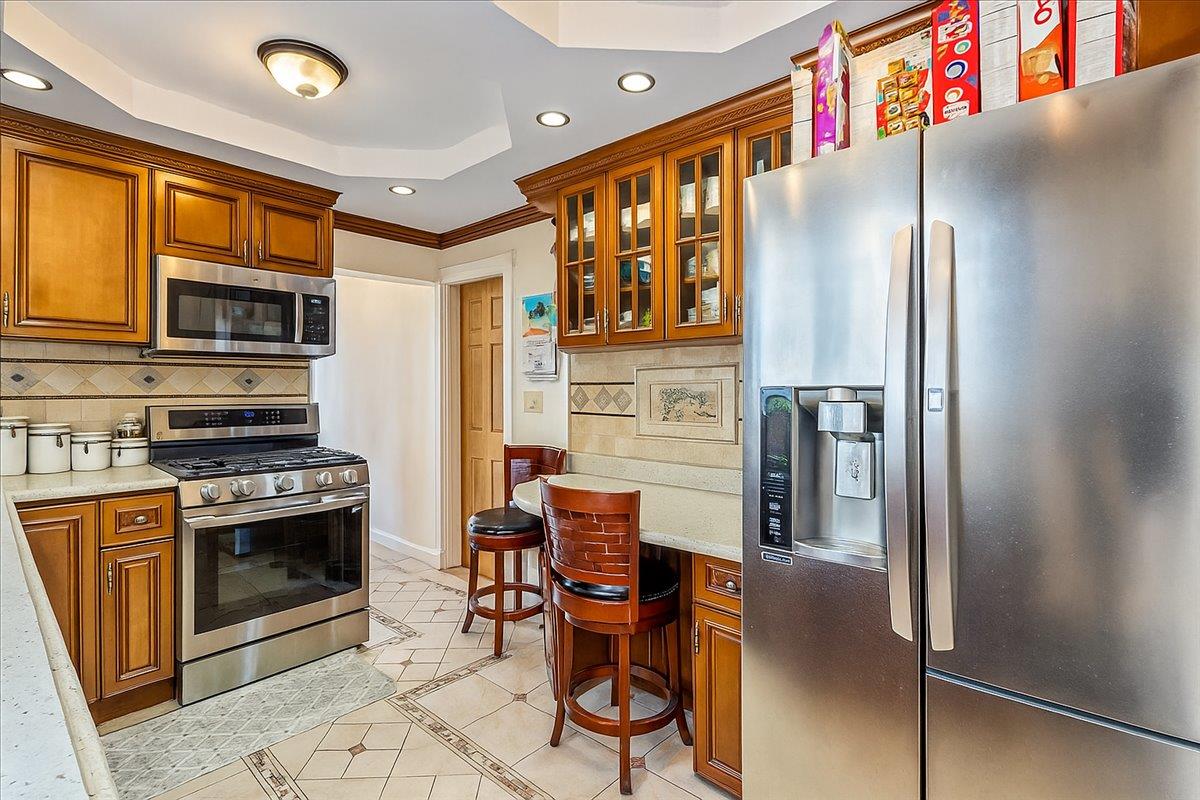 8421 169th Street Property Photo 6