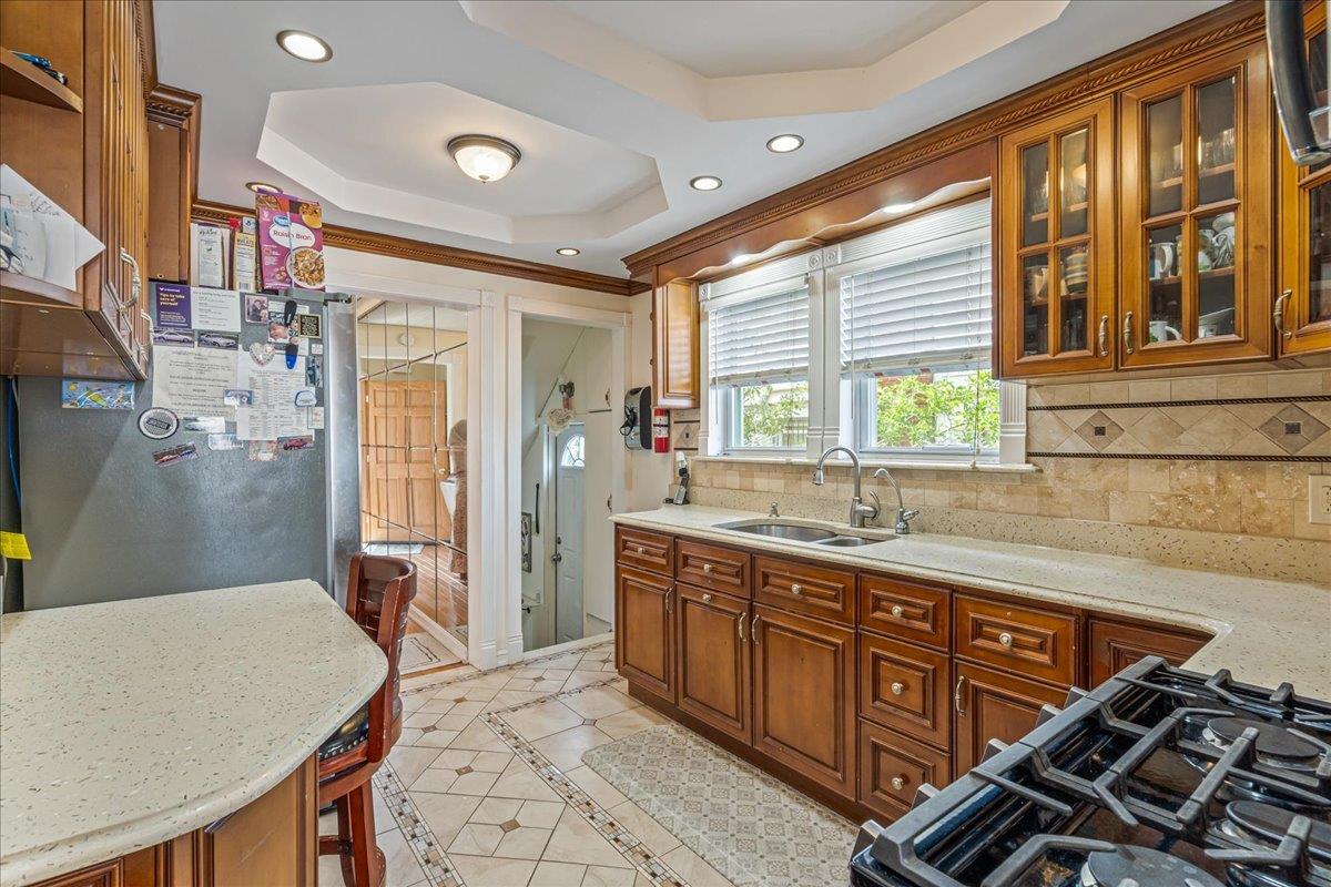 8421 169th Street Property Photo 8