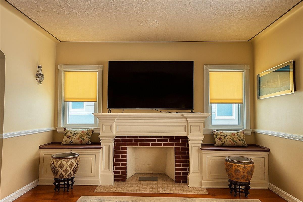 8421 169th Street Property Photo 11