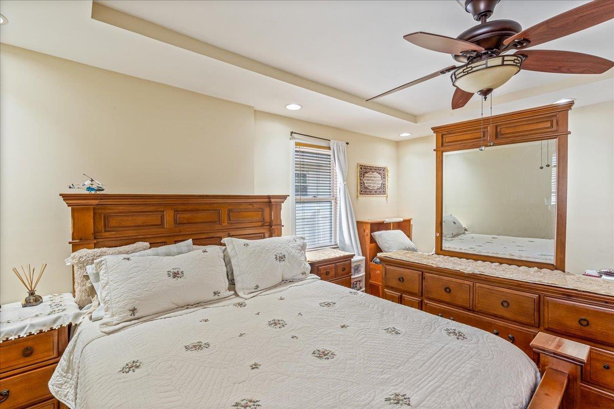 8421 169th Street Property Photo 18