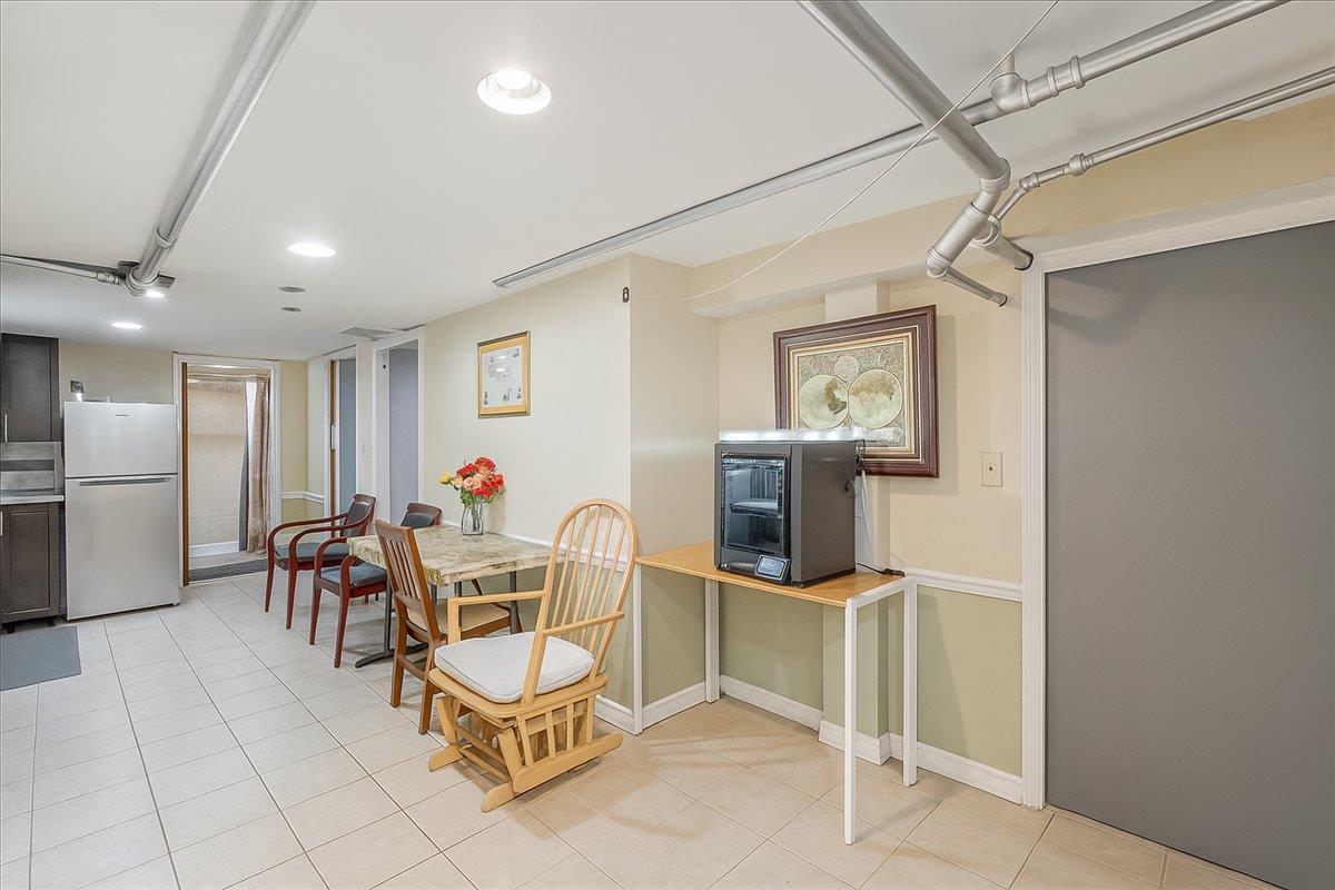 8421 169th Street Property Photo 33