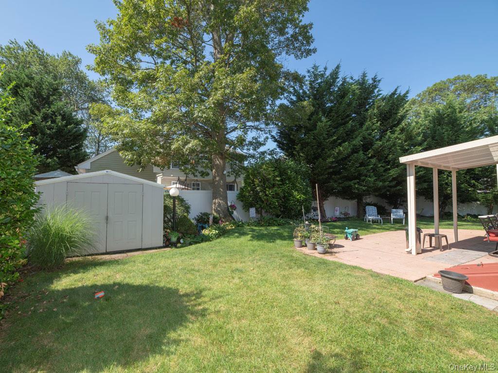 306 Clay Avenue Property Photo 4