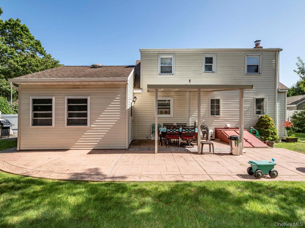 306 Clay Avenue Property Photo 6