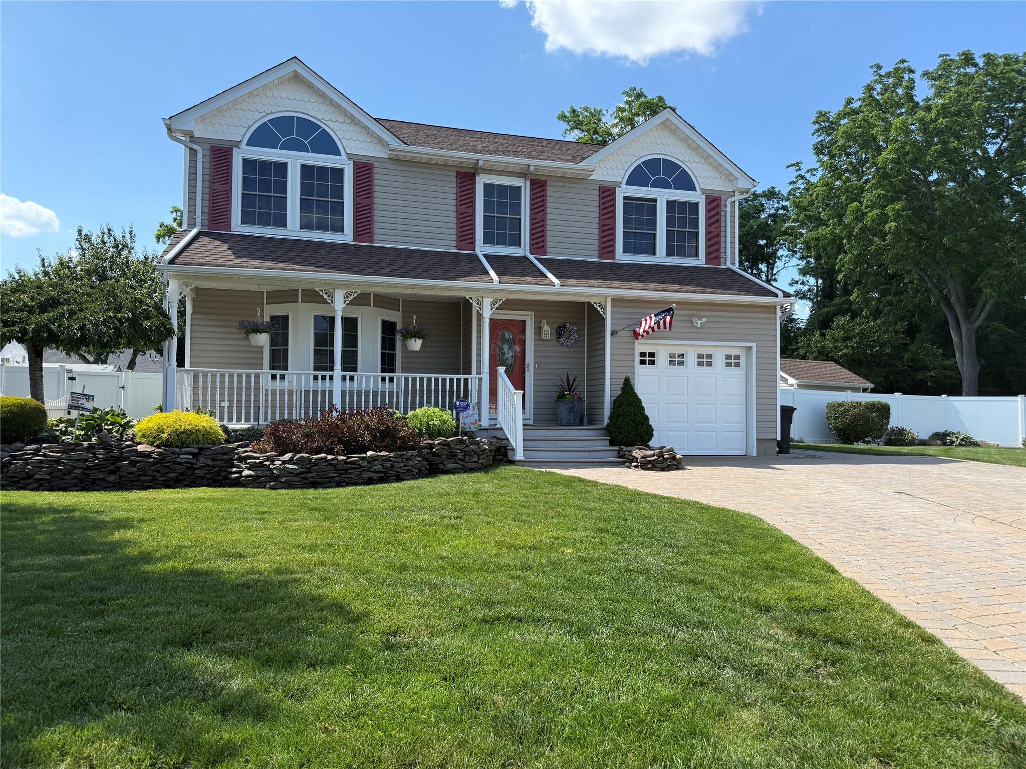 4 Anthony Court Property Photo 1