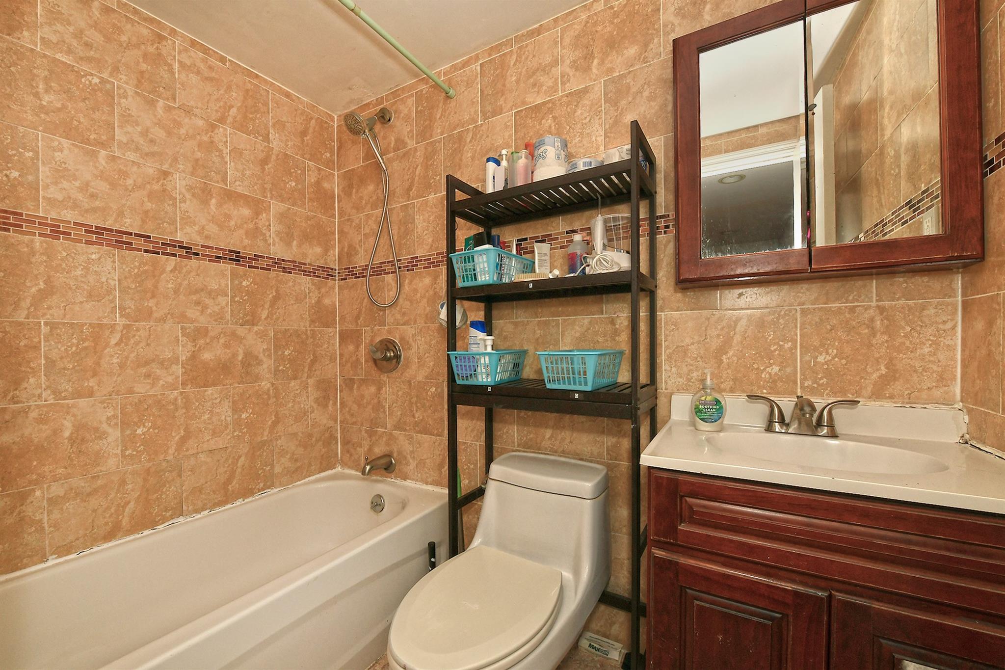 1244 Jefferson Avenue Property Photo 6