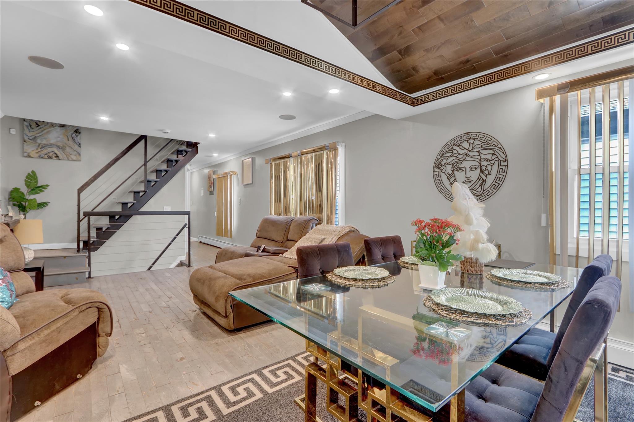 14431 166th Street Property Photo 8