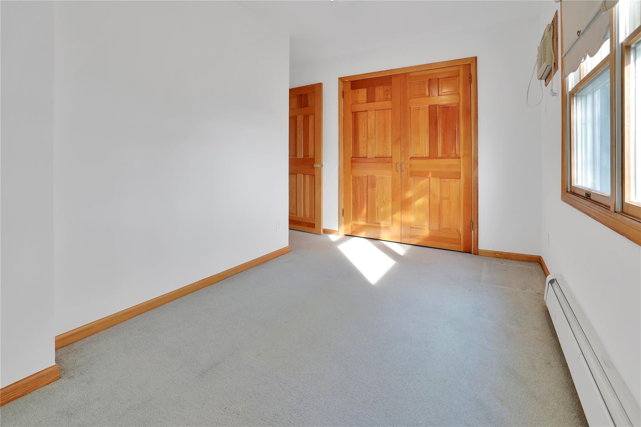 33 Park Circle Property Photo 9