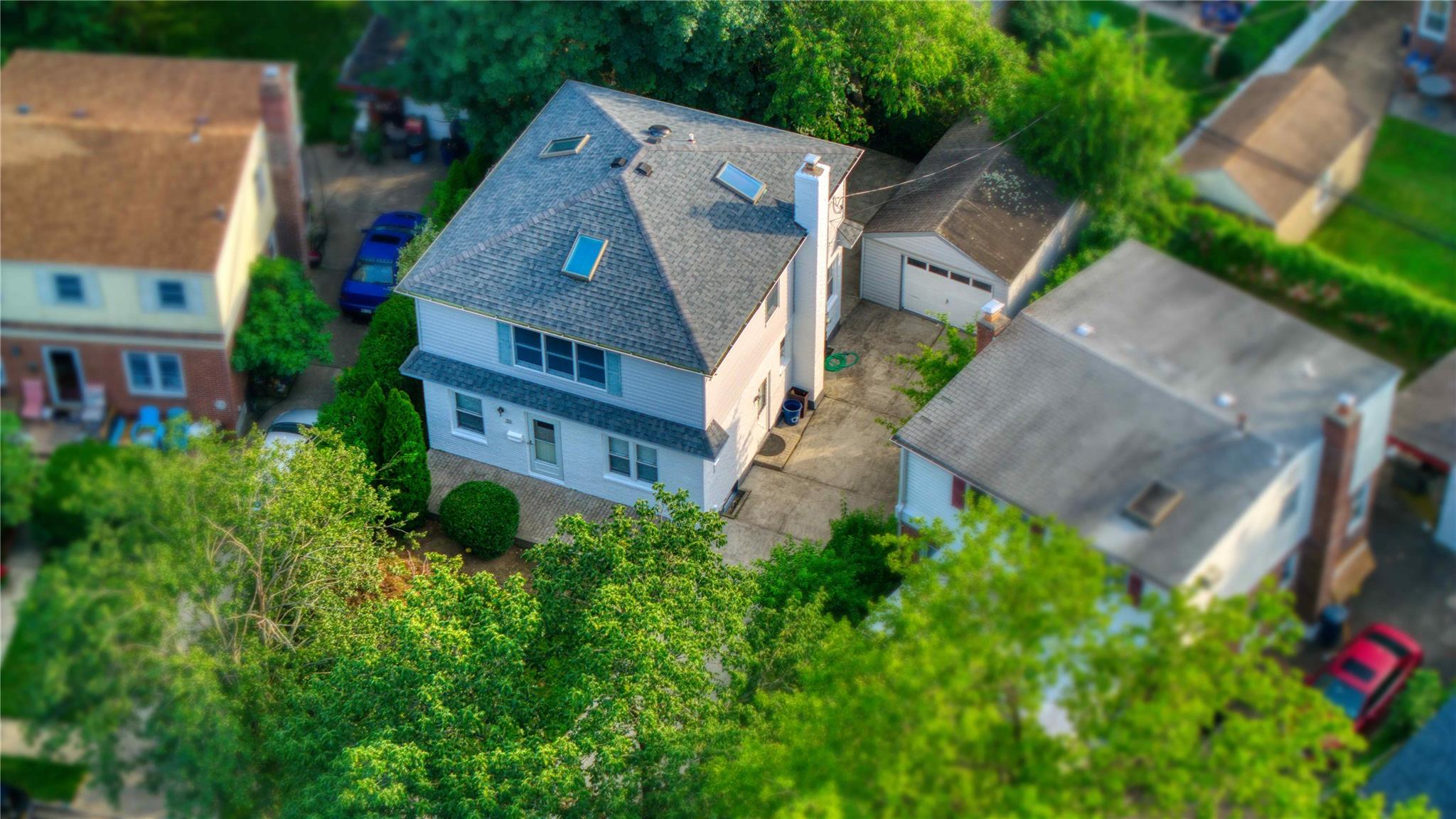33 Park Circle Property Photo 11