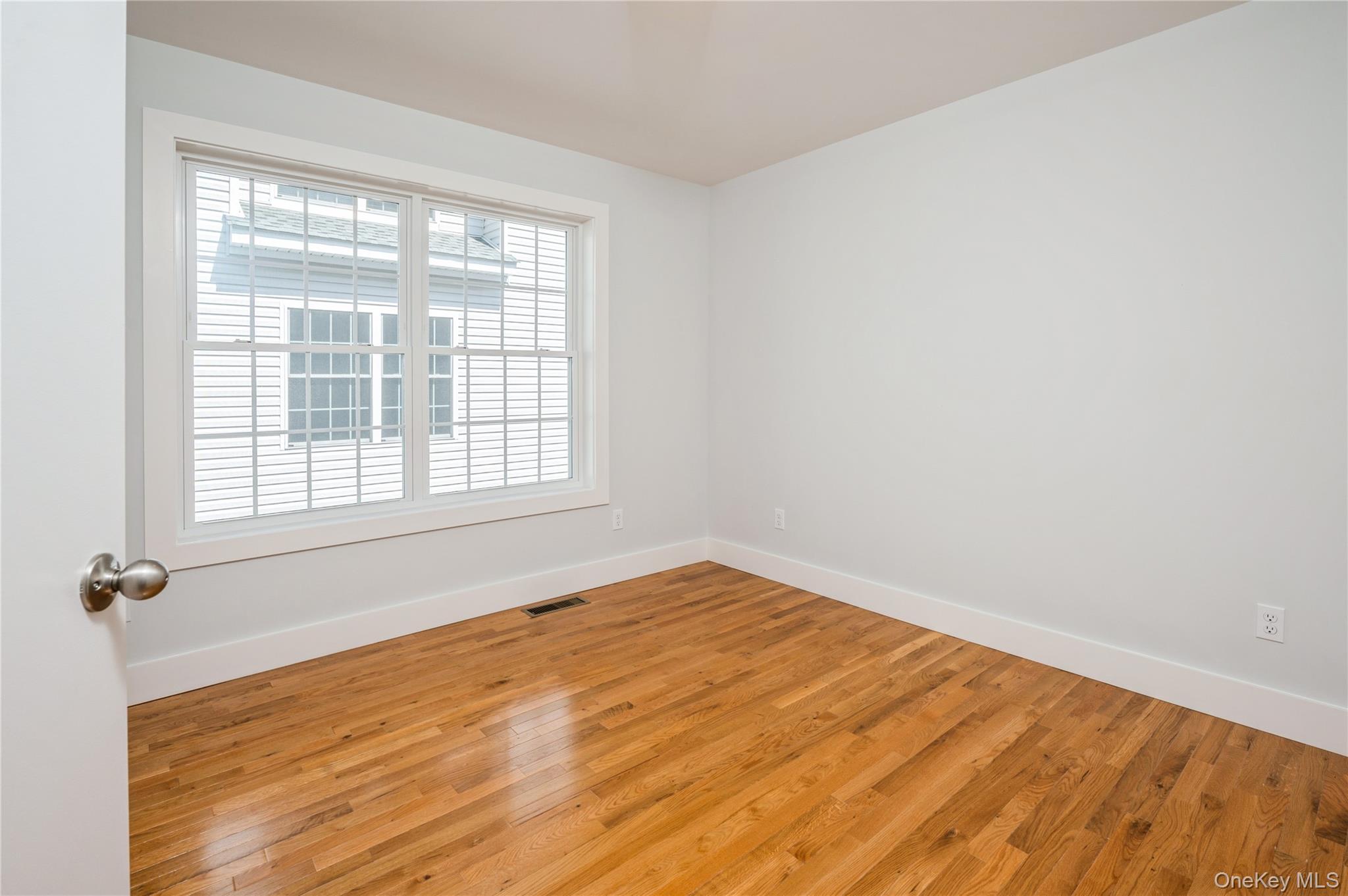 24 Clement Street Property Photo 18