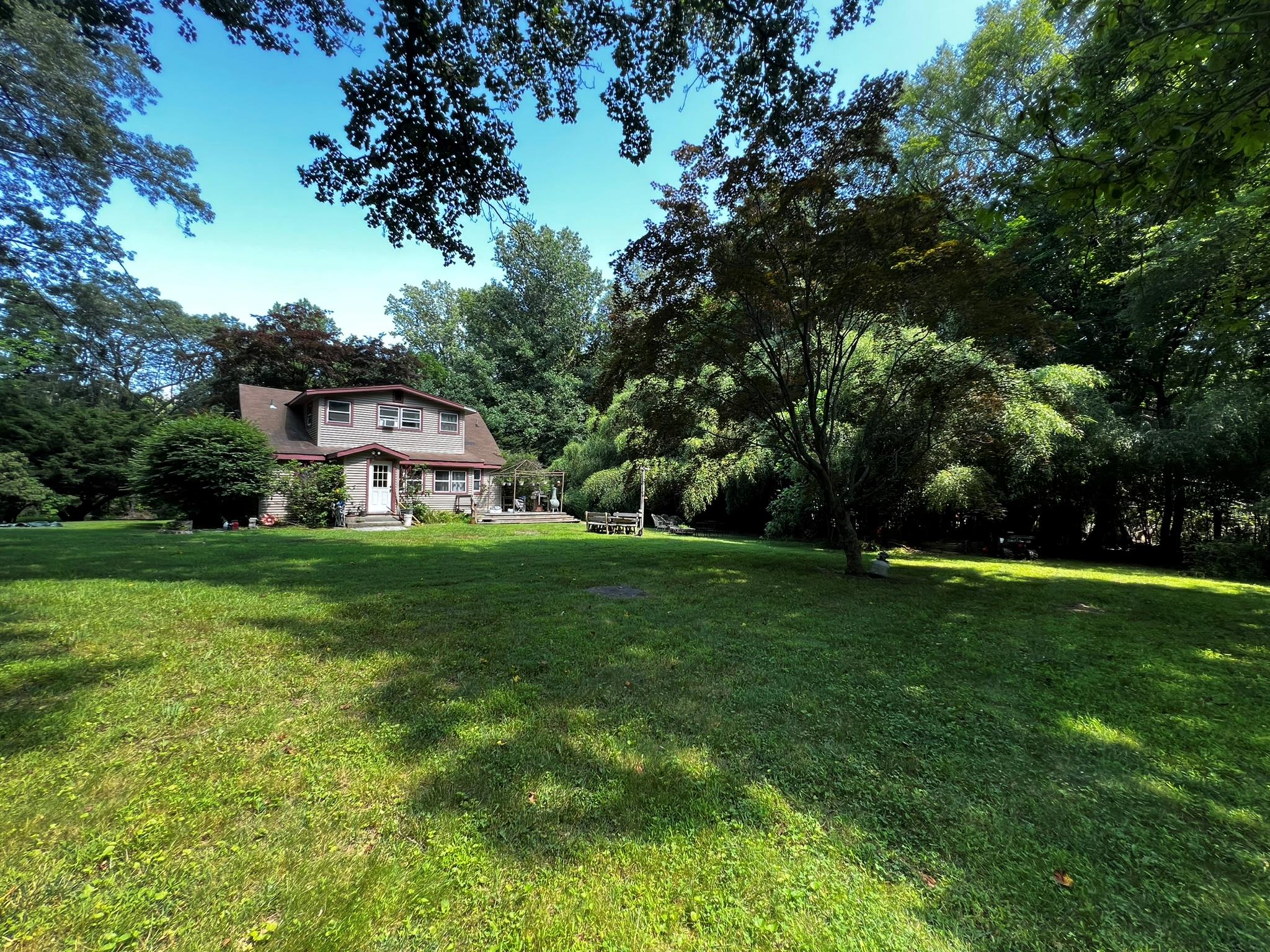 2 Briar Lane Property Photo 1