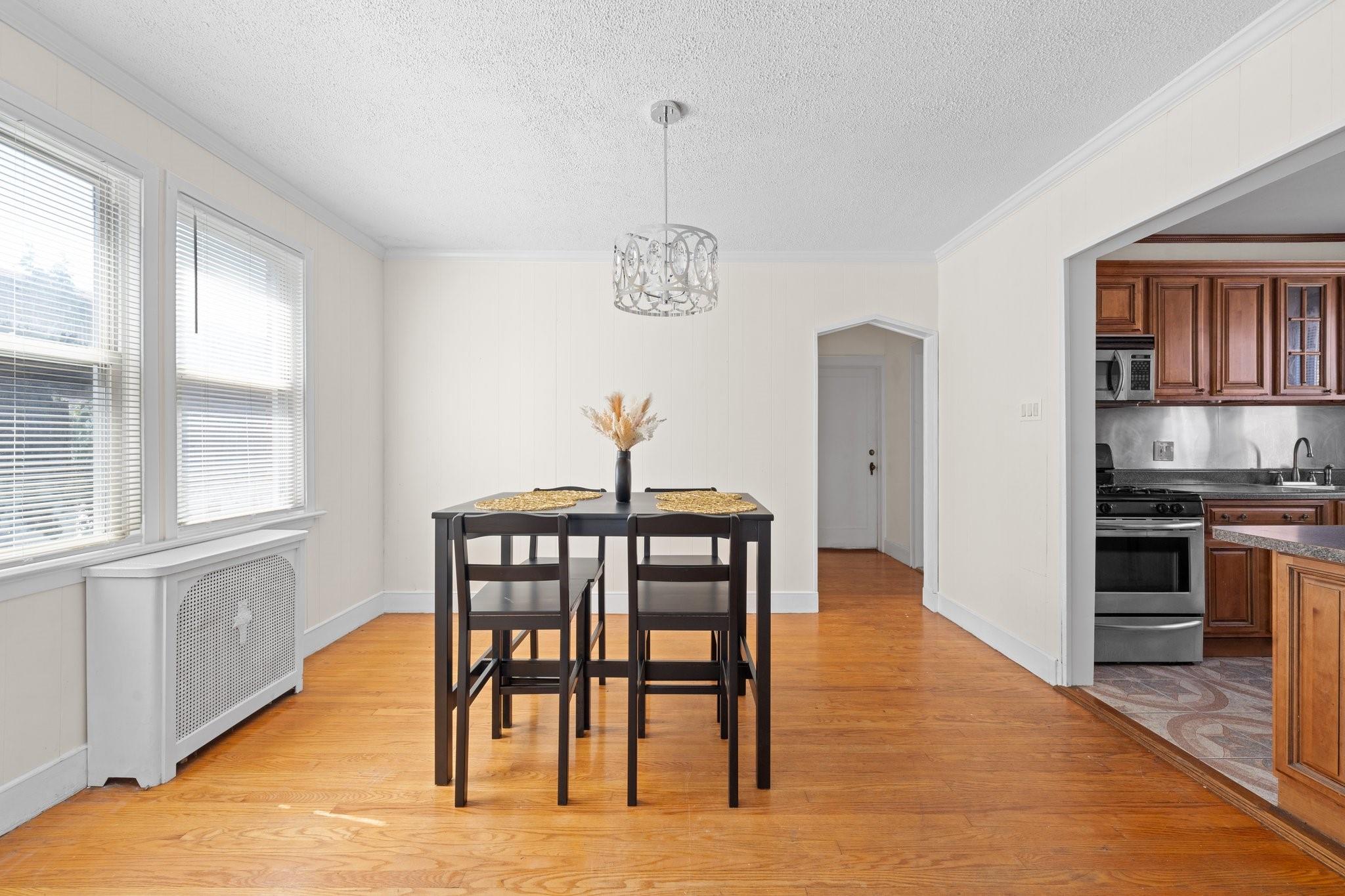 189-18 114 Drive Property Photo 11