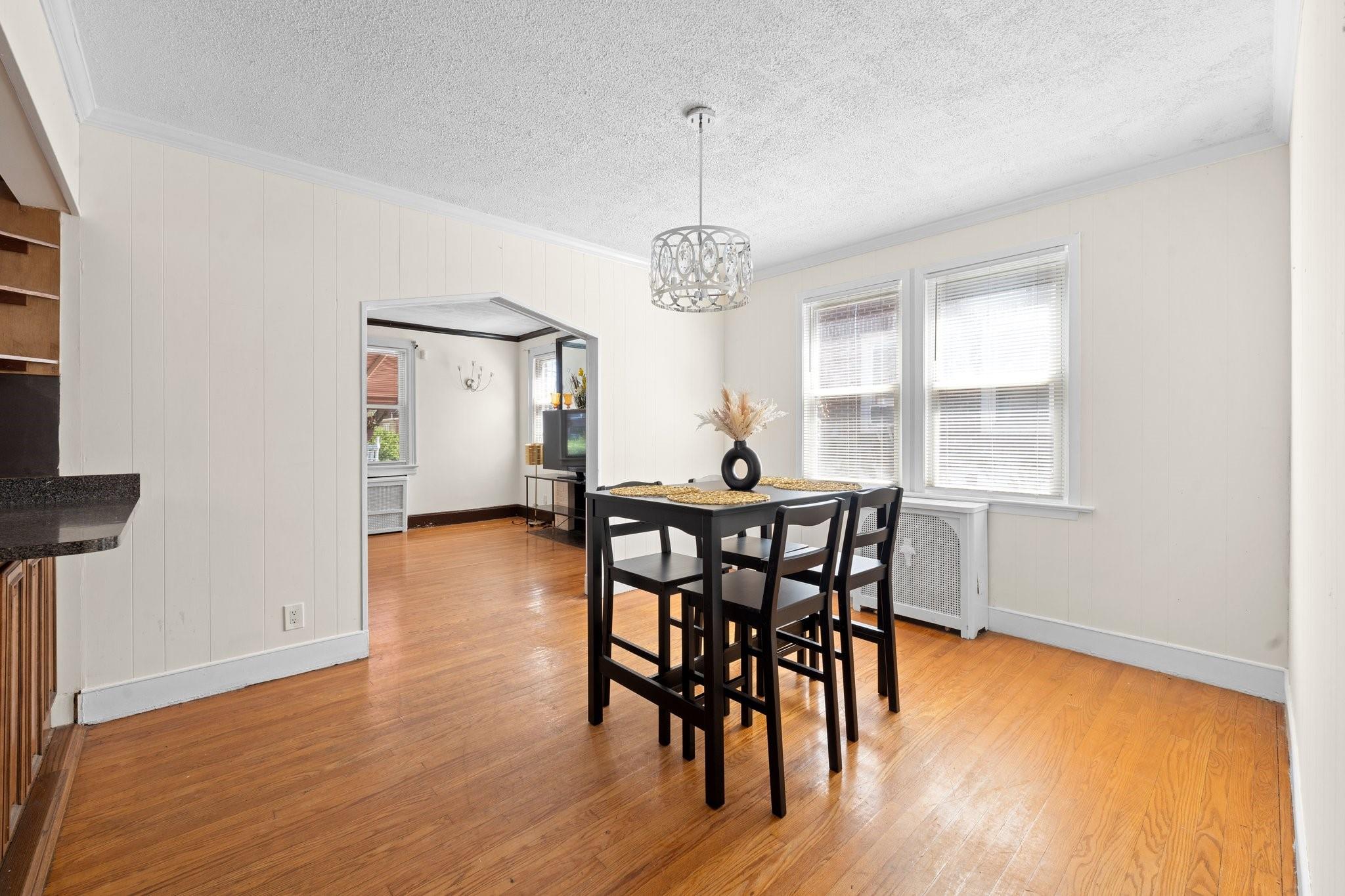 189-18 114 Drive Property Photo 13