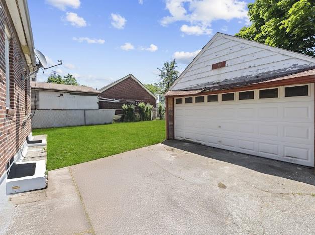 189-18 114 Drive Property Photo 31