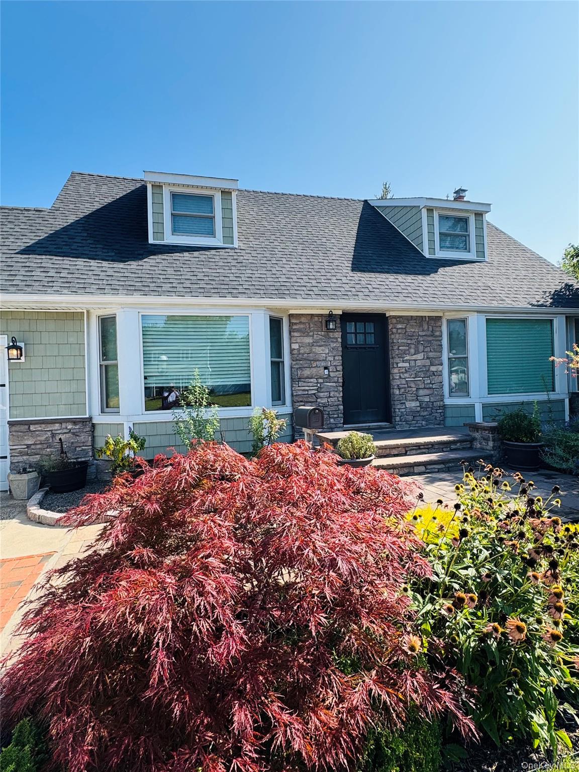 110 Roxbury Drive Property Photo 6