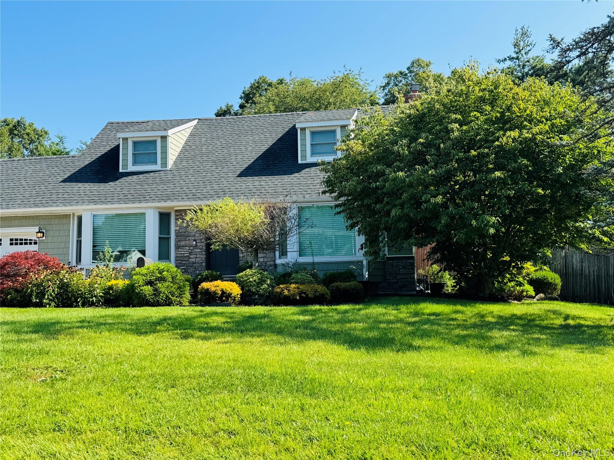 110 Roxbury Drive Property Photo 7