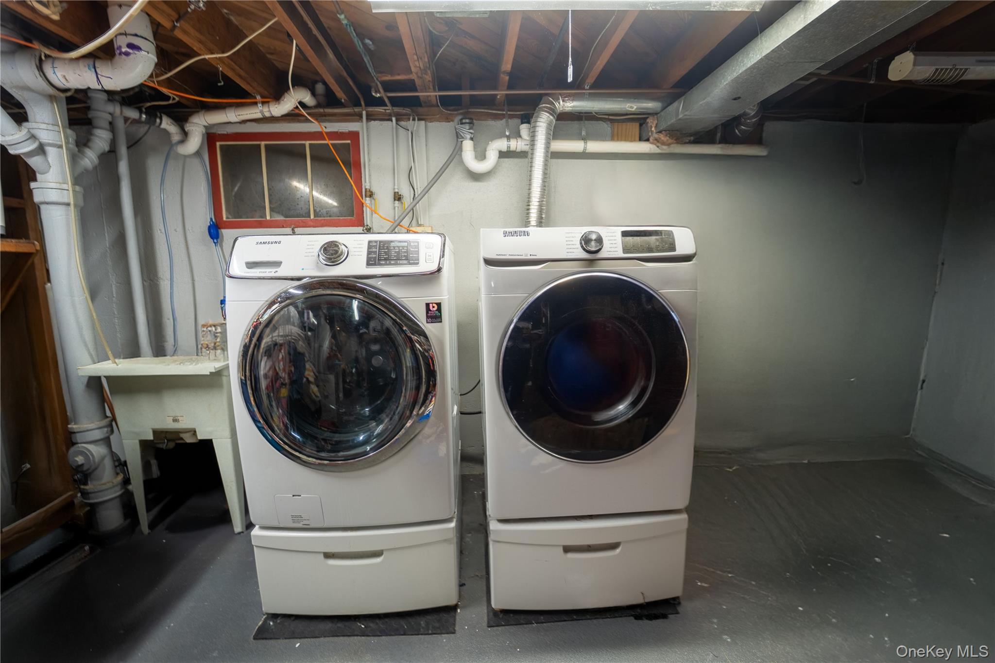 110 Roxbury Drive Property Photo 25