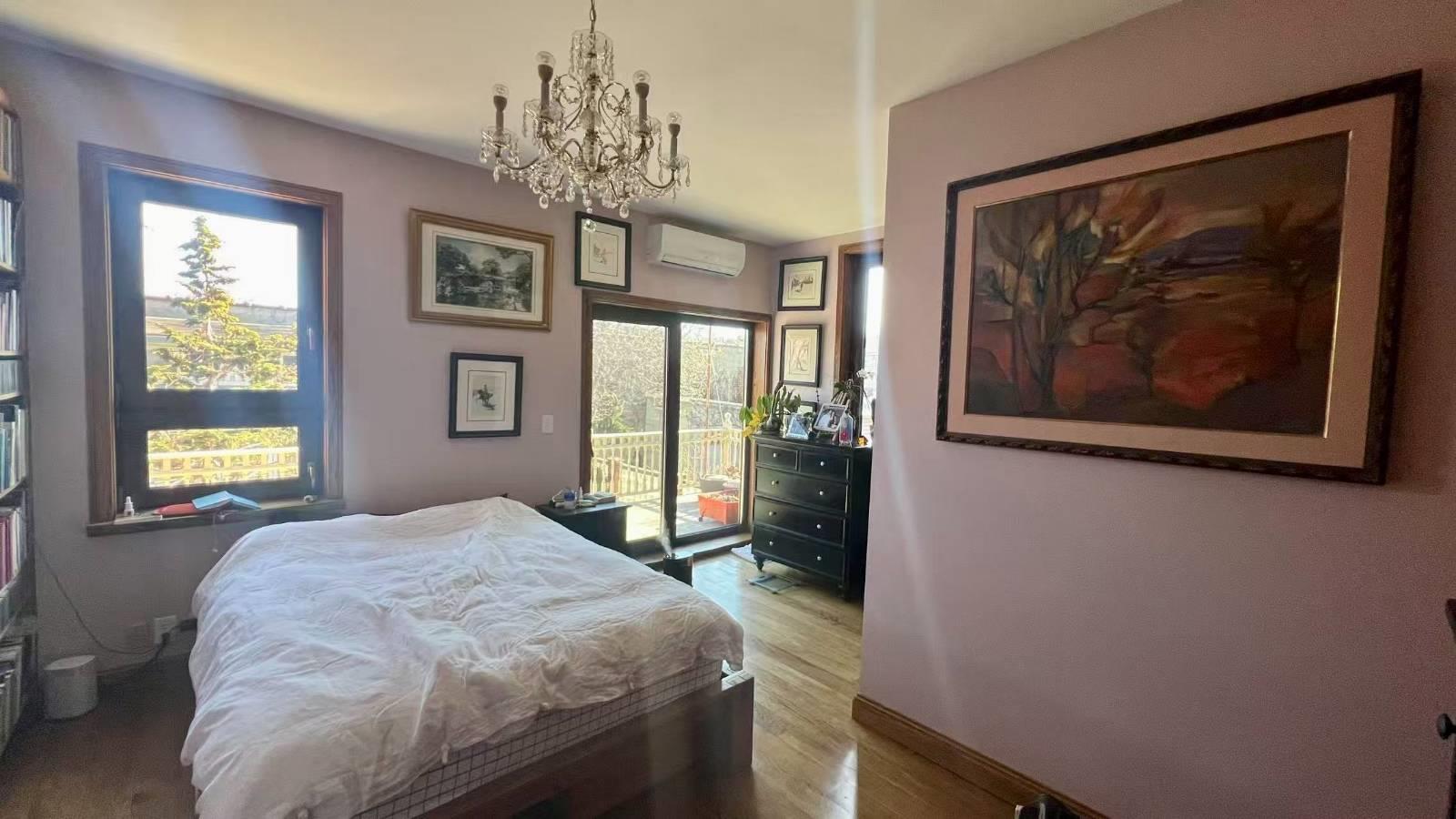 5741 58th Street Property Photo 10