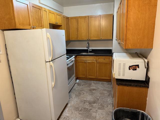 89-15 Parsons Boulevard #4b Property Photo 5