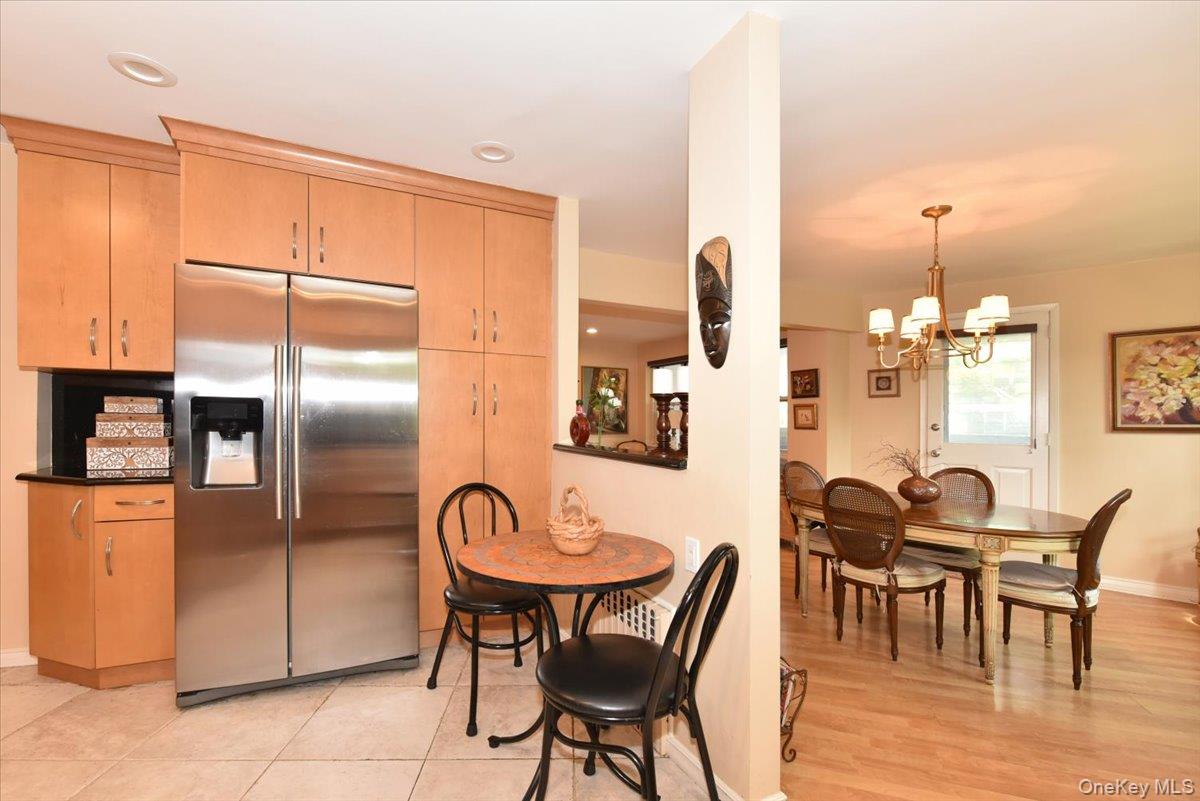 180 S Middle Neck Road 1-q Property Photo 5