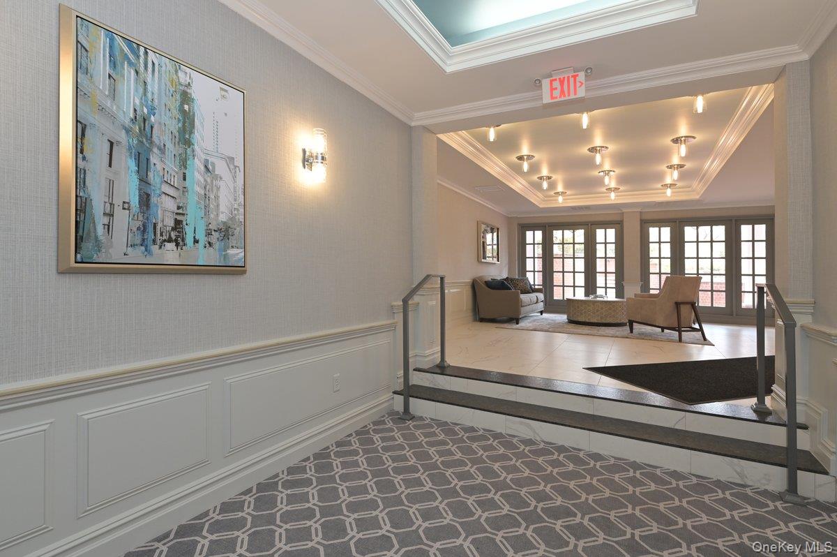 180 S Middle Neck Road 1-q Property Photo 27