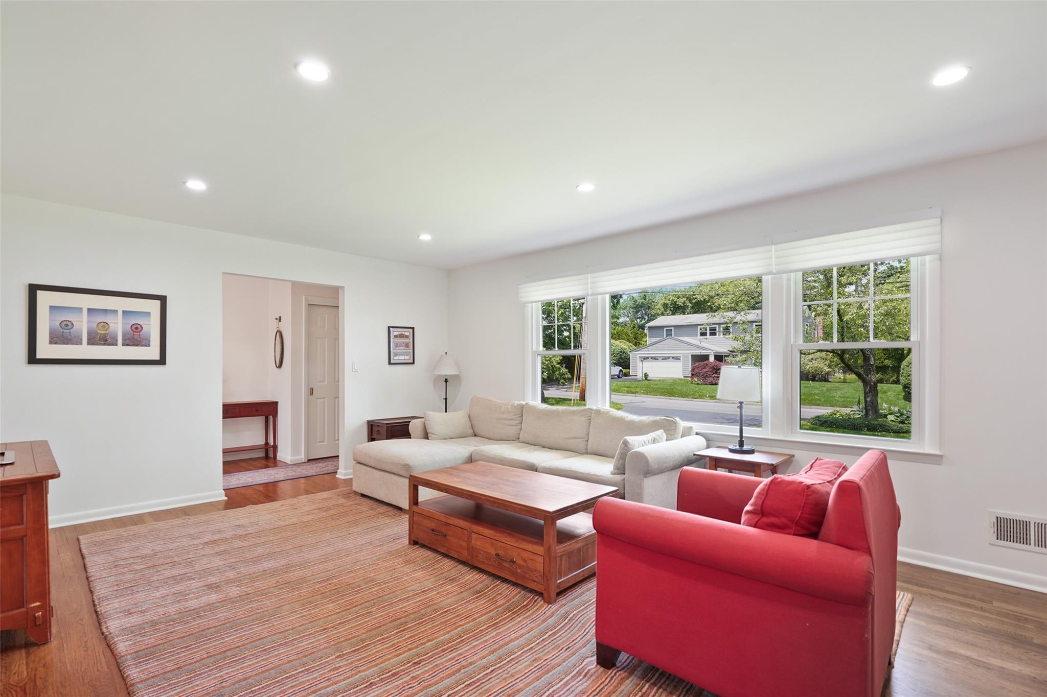 8 Elm Hill Drive Property Photo 6