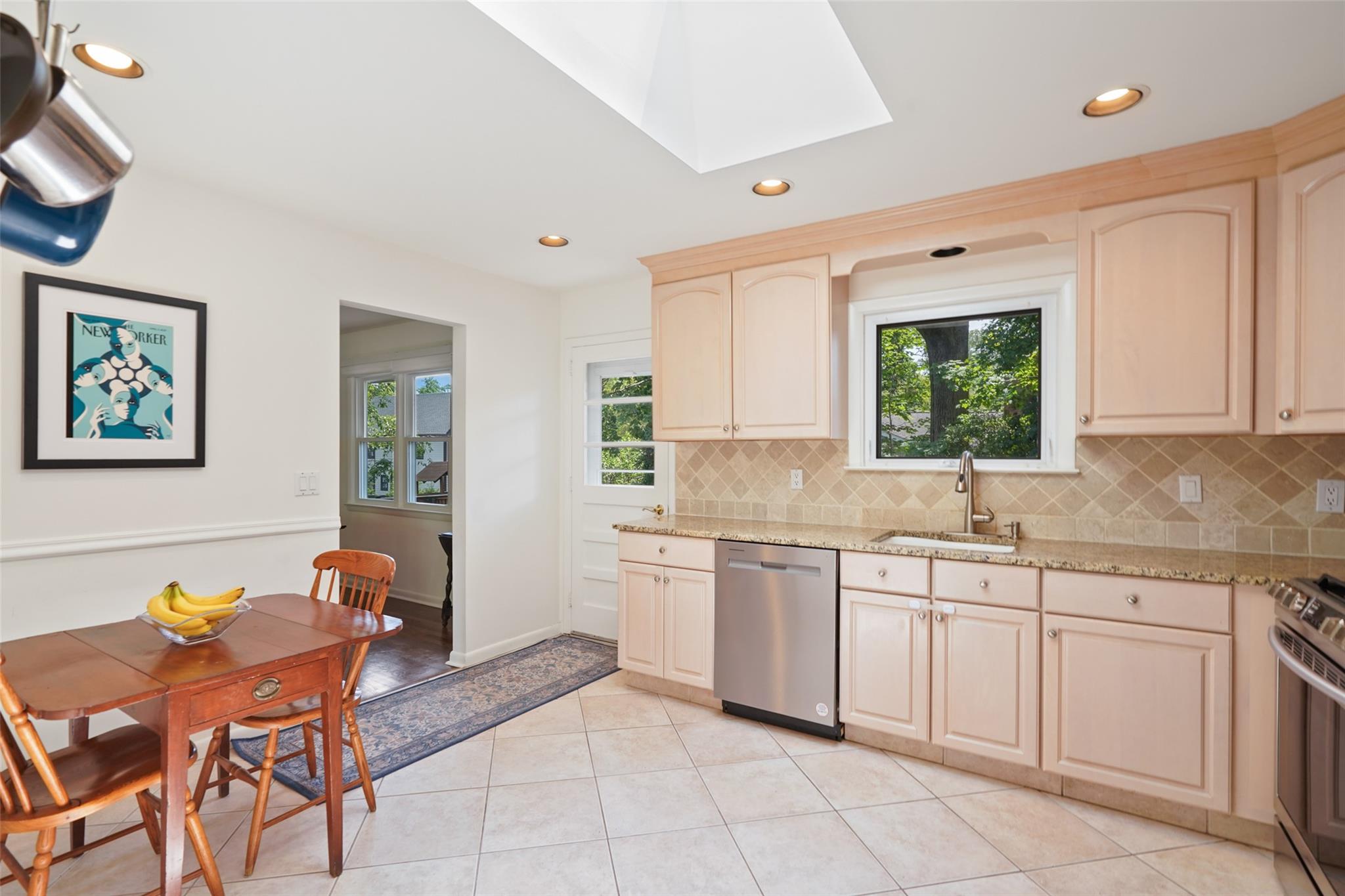 8 Elm Hill Drive Property Photo 10
