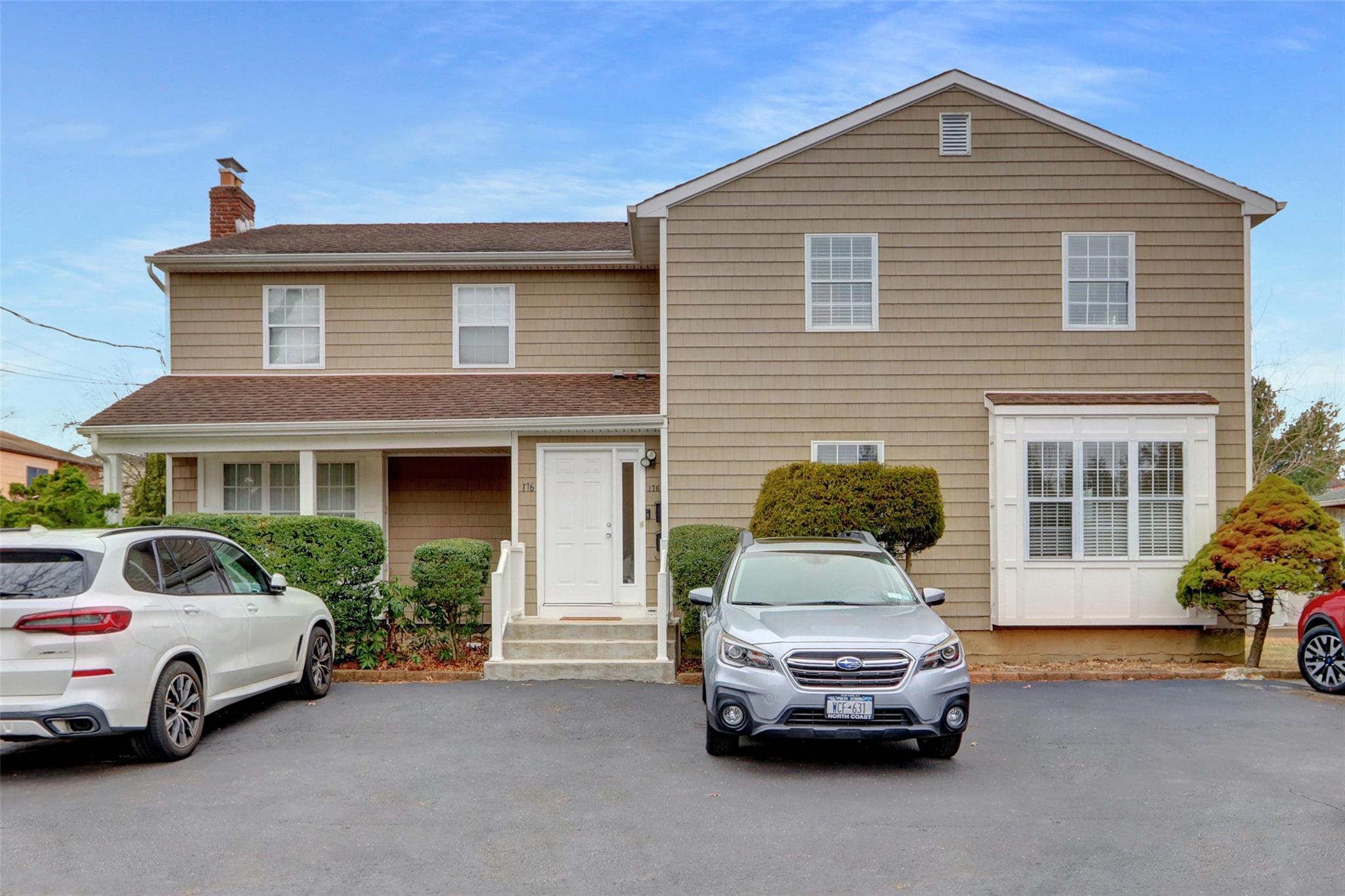 176 Jackson Avenue A Property Photo 1