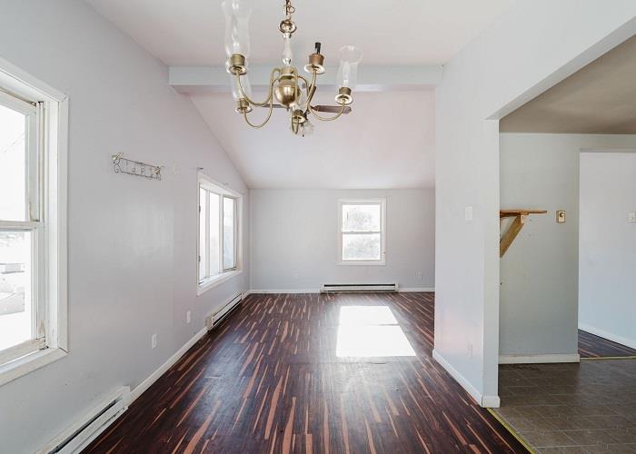 42 West Street Property Photo 2