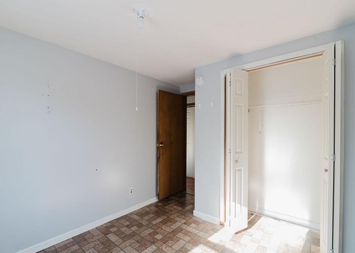 42 West Street Property Photo 9