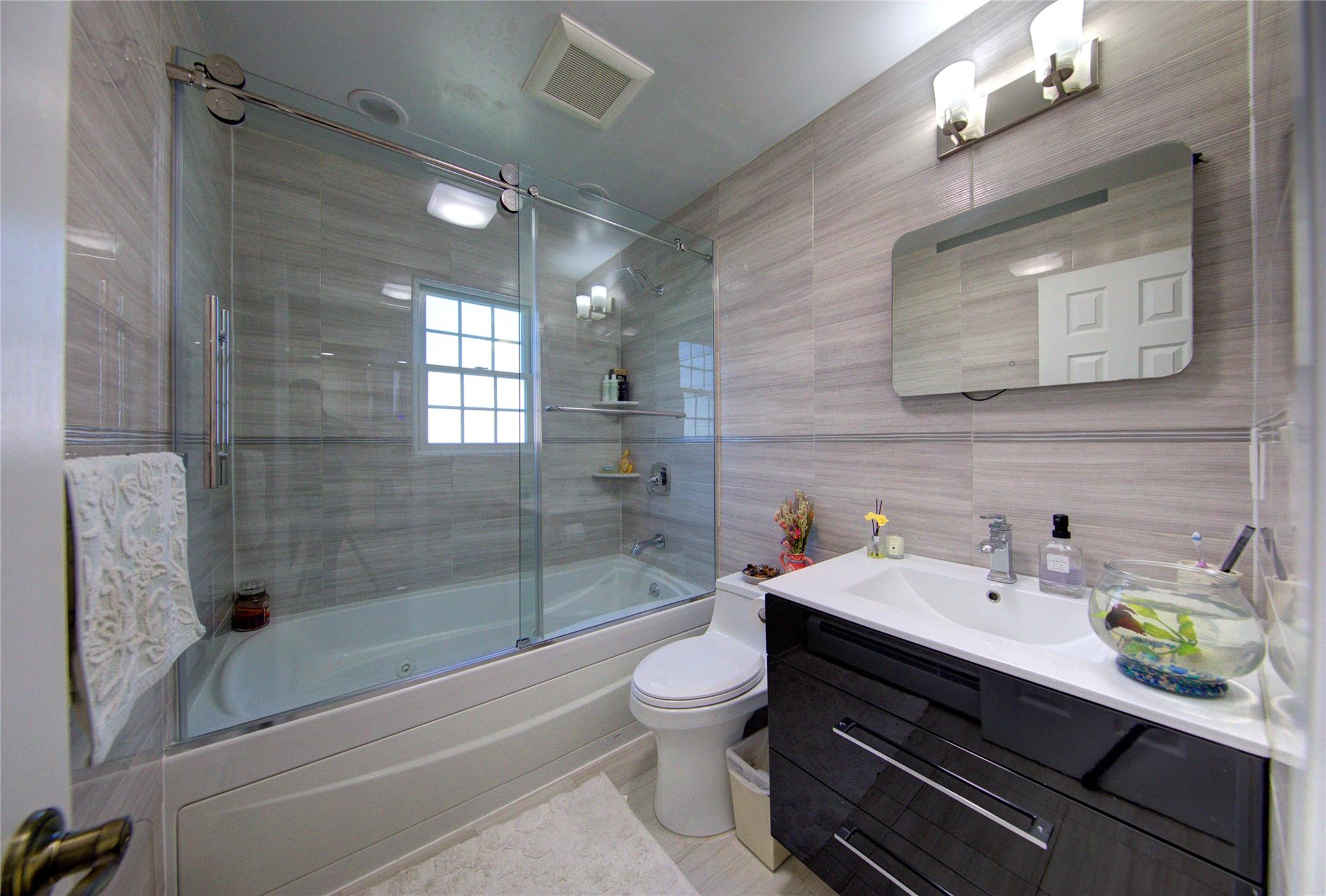 7622 265th Street Property Photo 15