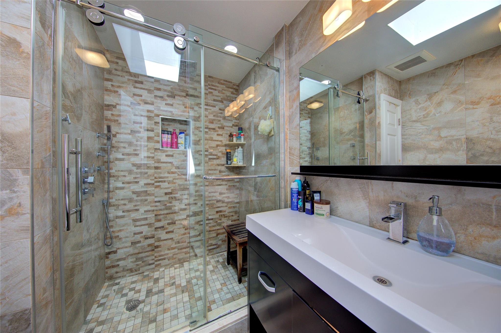 7622 265th Street Property Photo 19