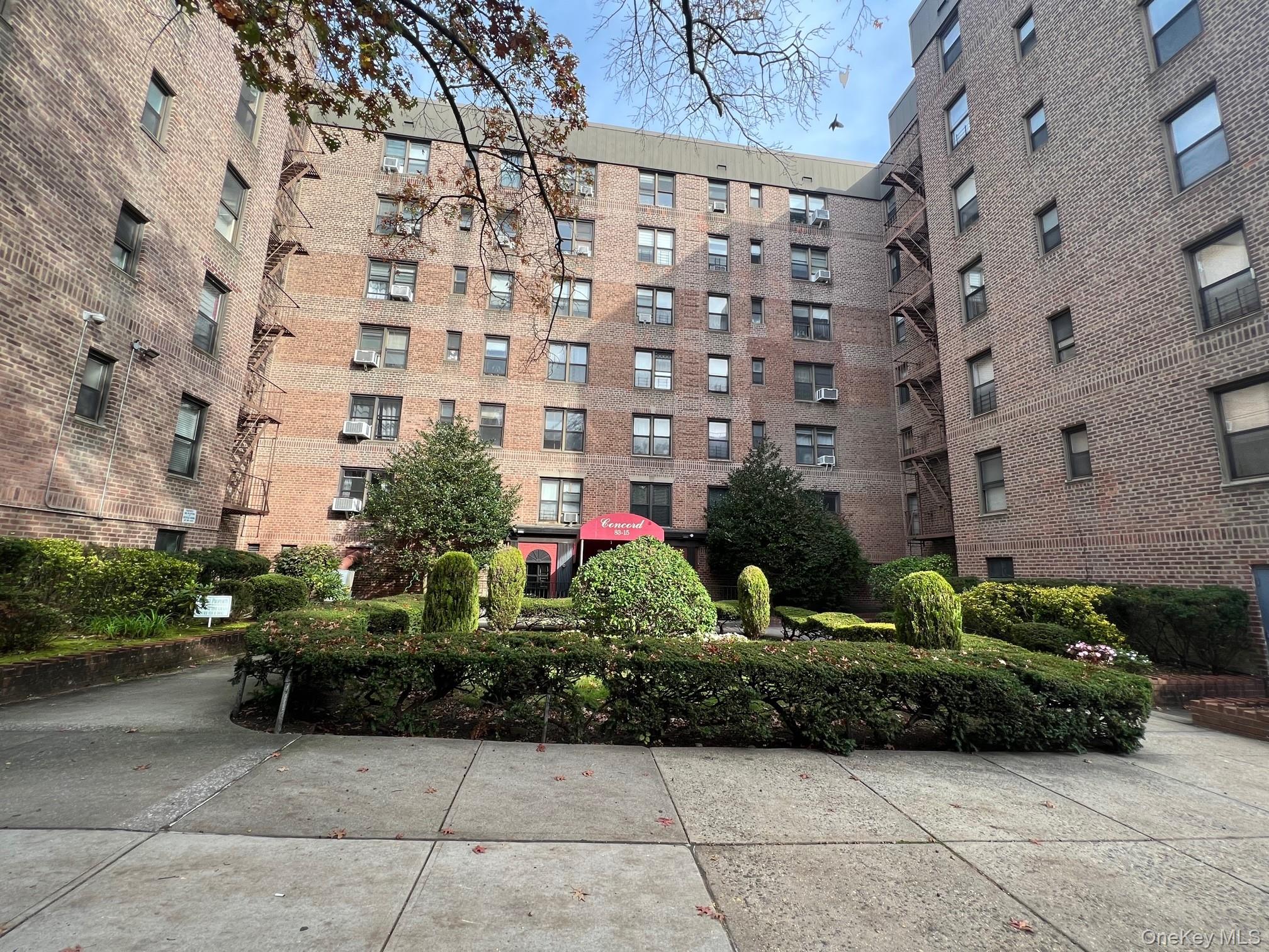 83-15 98 Street 3K Property Photo 1