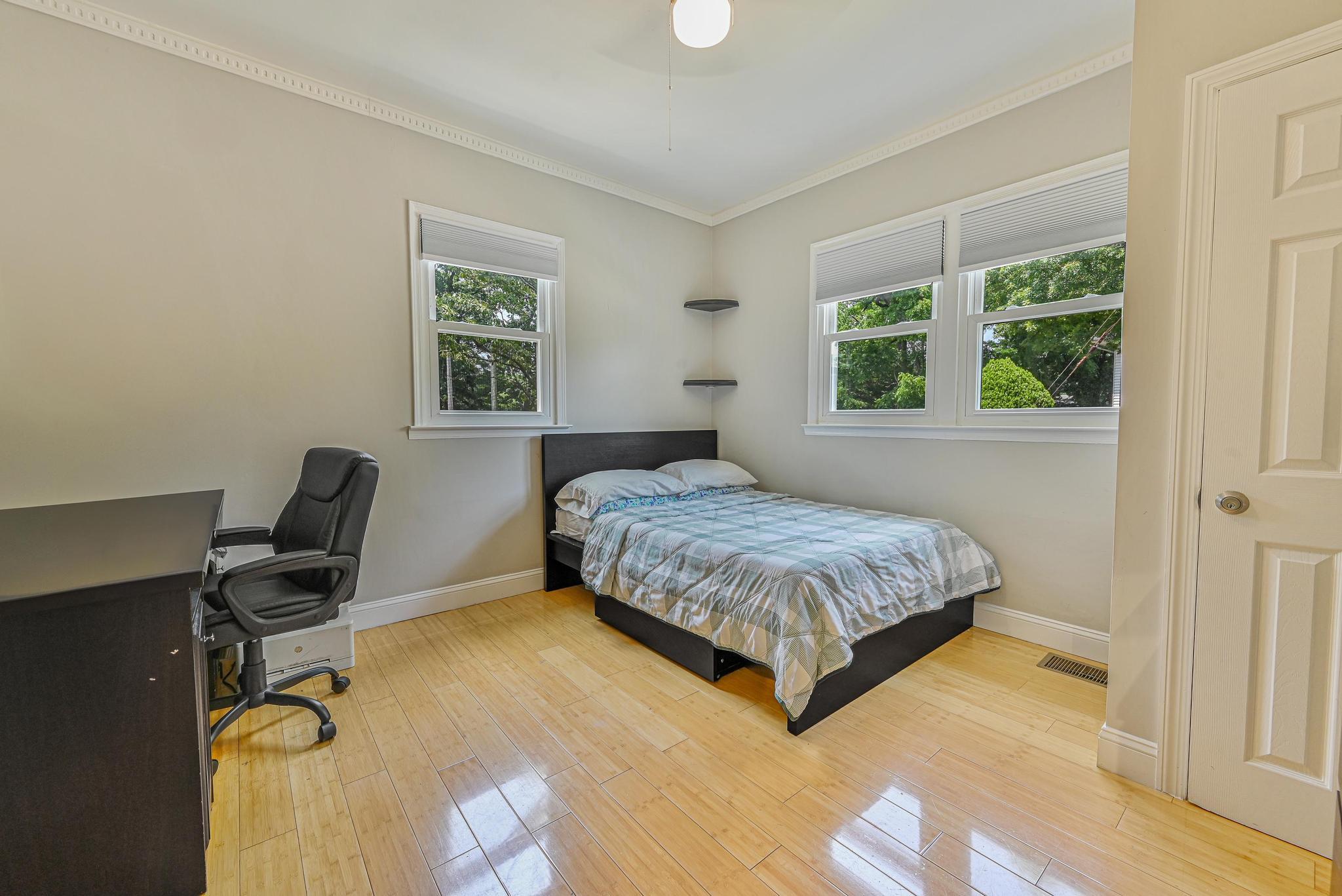 36 W Saint Marks Place Property Photo 19