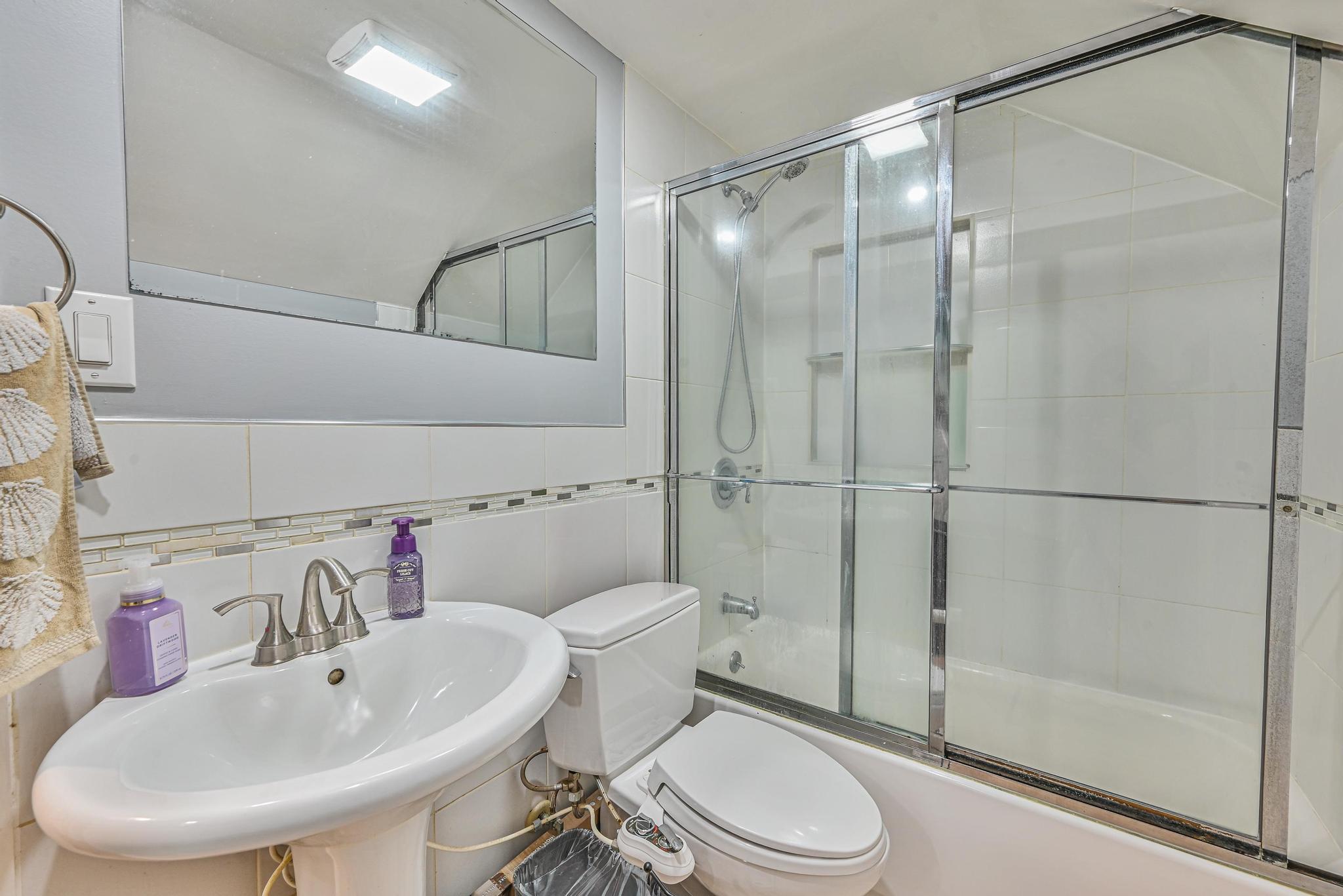 36 W Saint Marks Place Property Photo 27