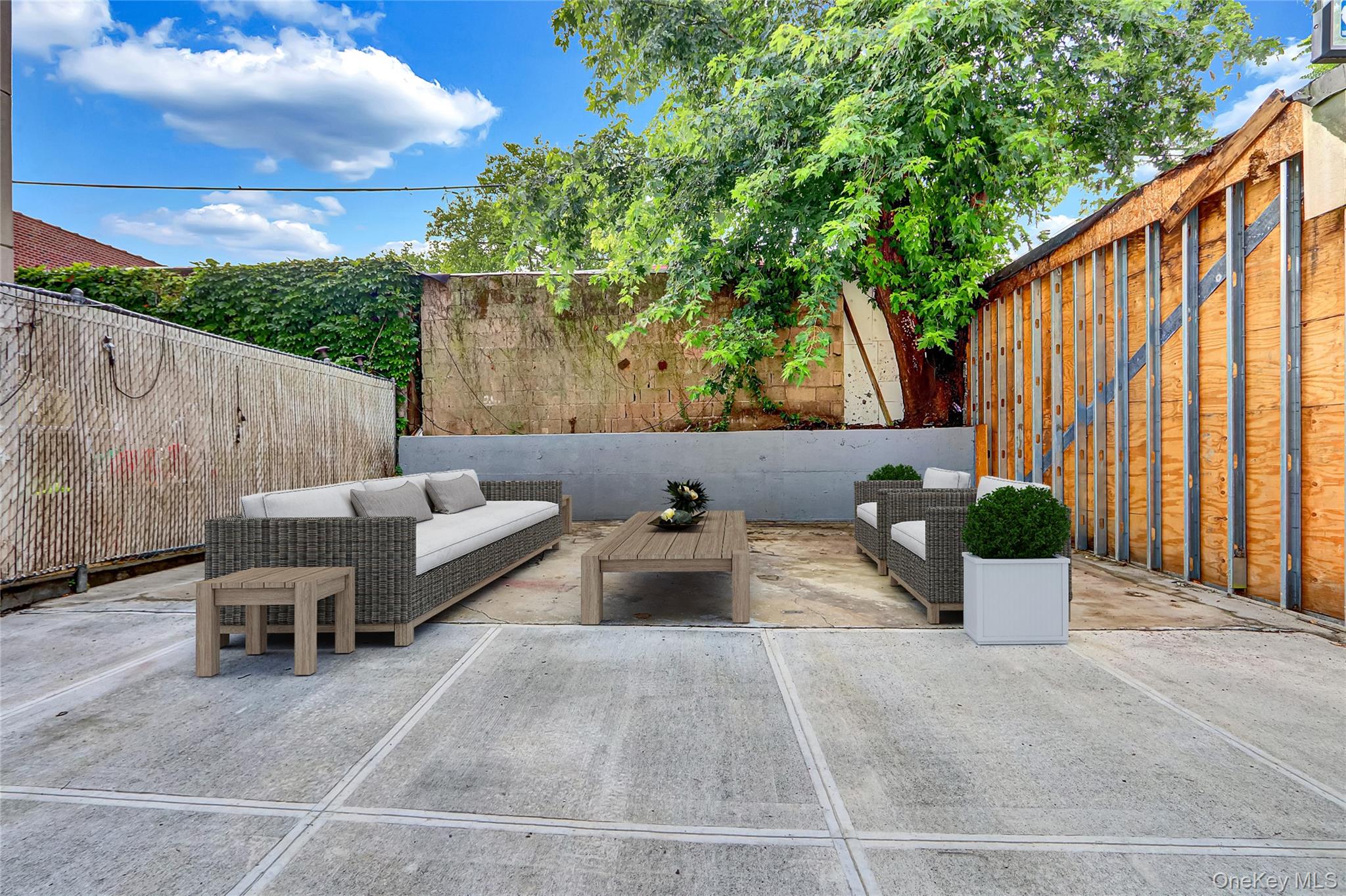 58-60 78th Avenue Property Photo 31