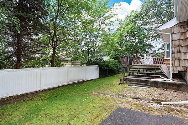 2 Evans Lane Property Photo 28