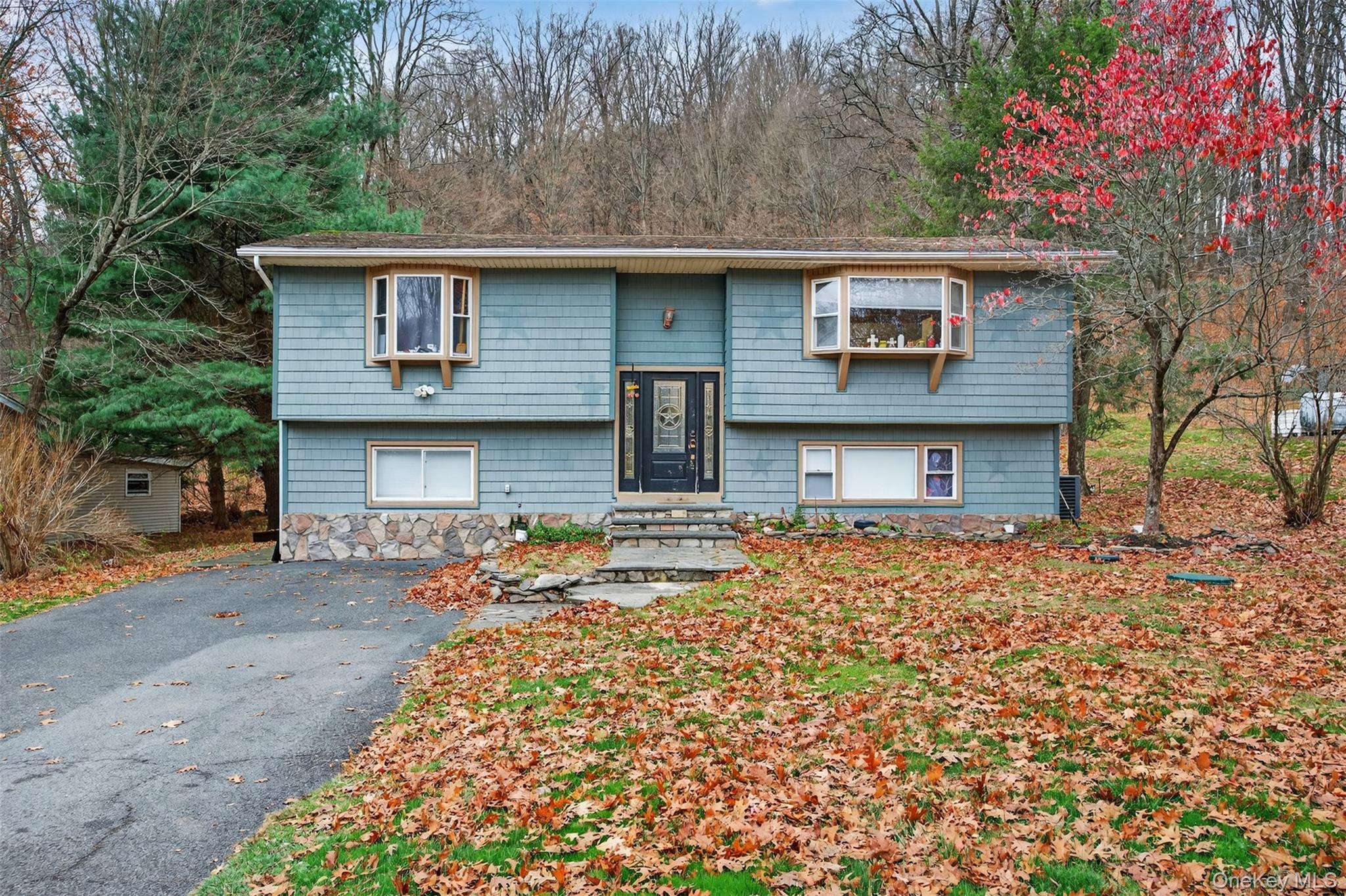 39 Peddler Hill Road Property Photo 1