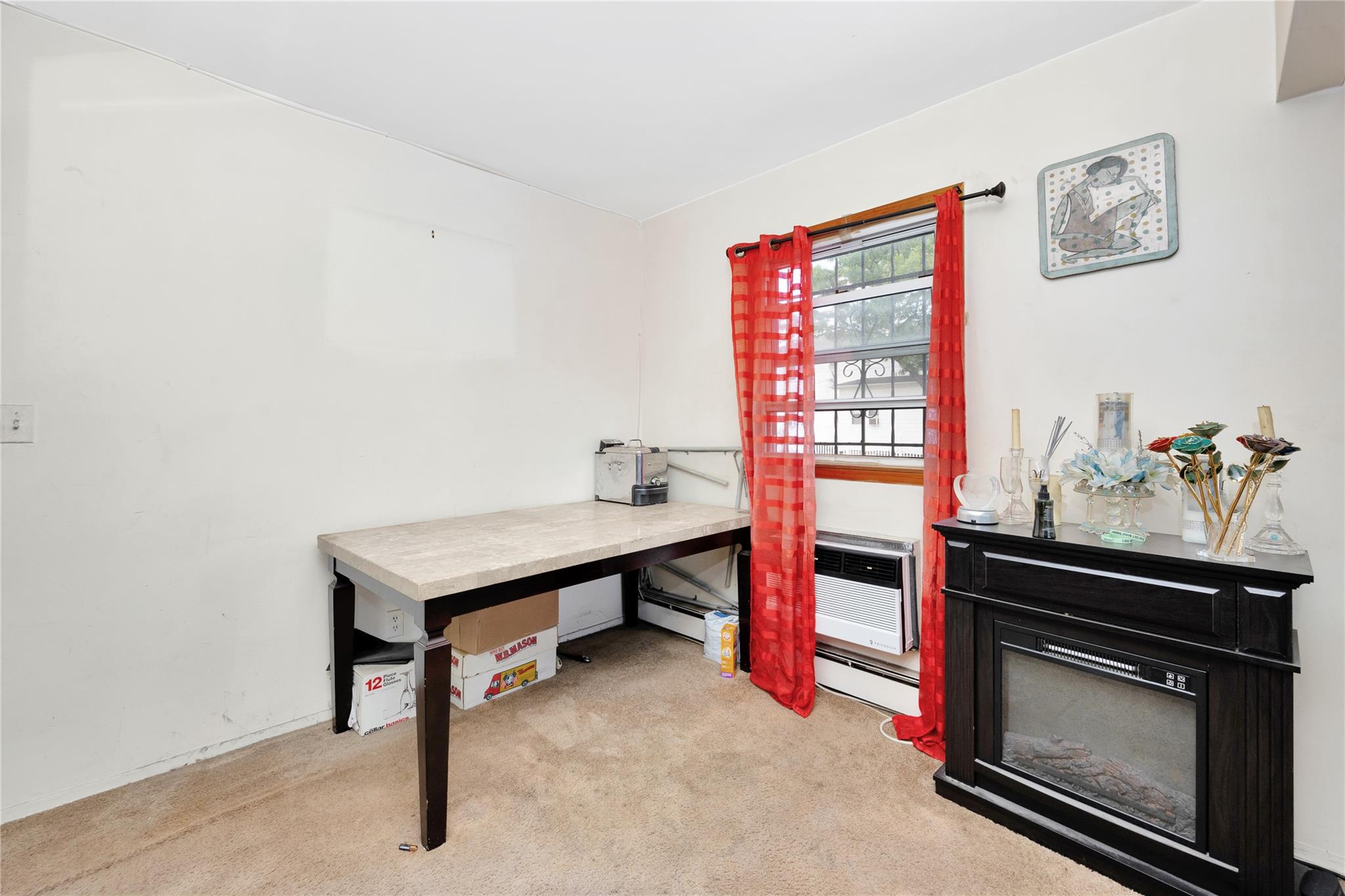 14717 N Conduit Avenue Property Photo 7