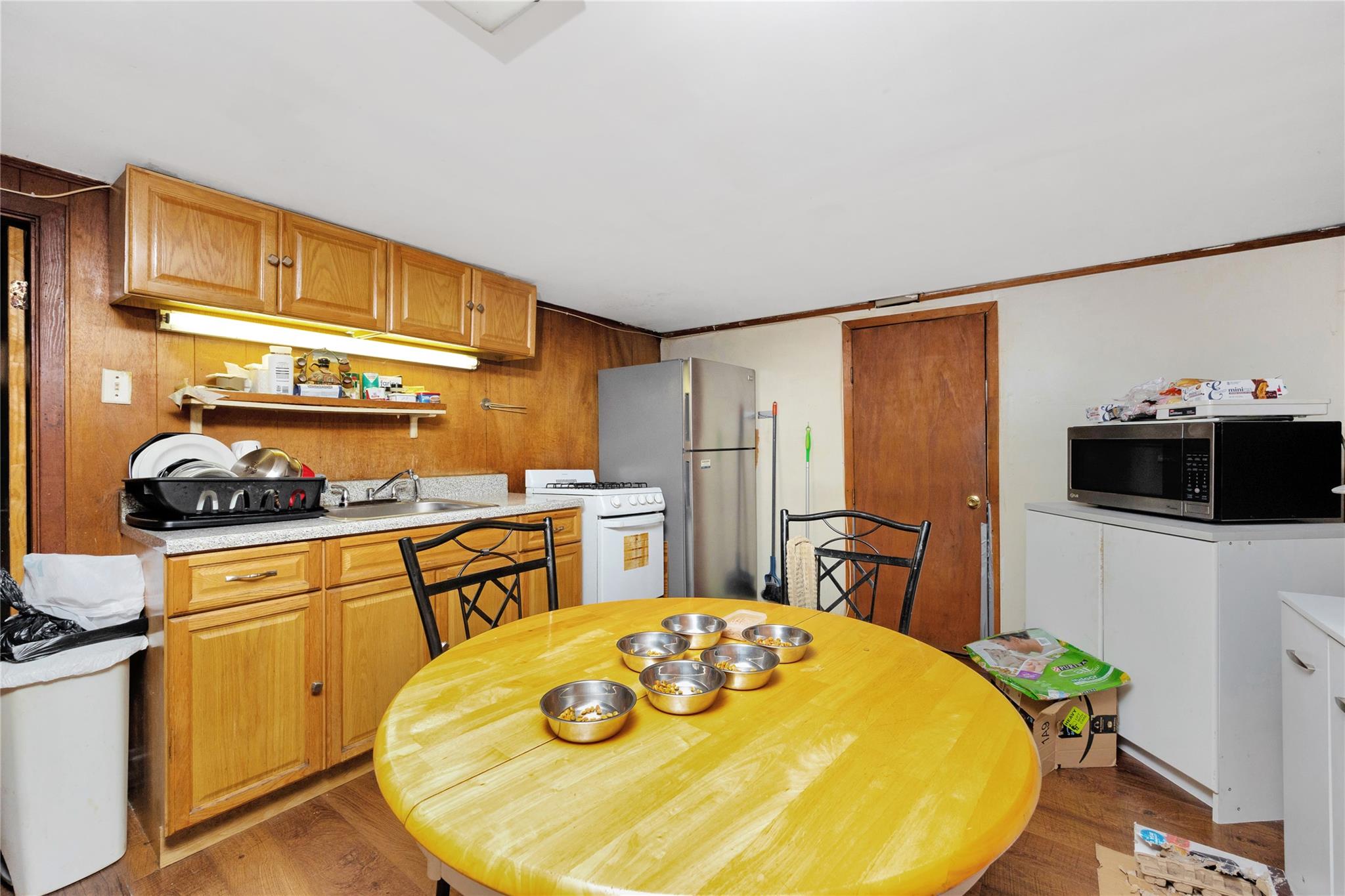 14717 N Conduit Avenue Property Photo 22