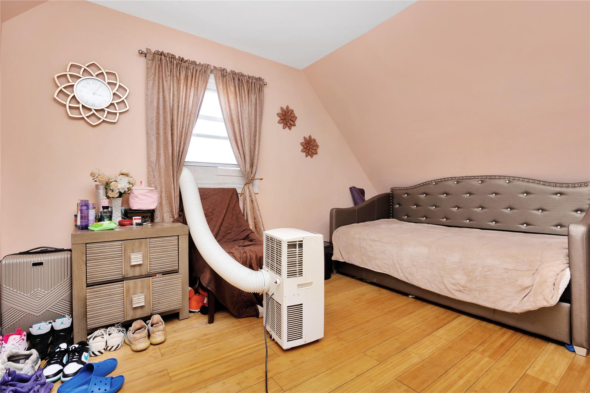 14717 N Conduit Avenue Property Photo 25