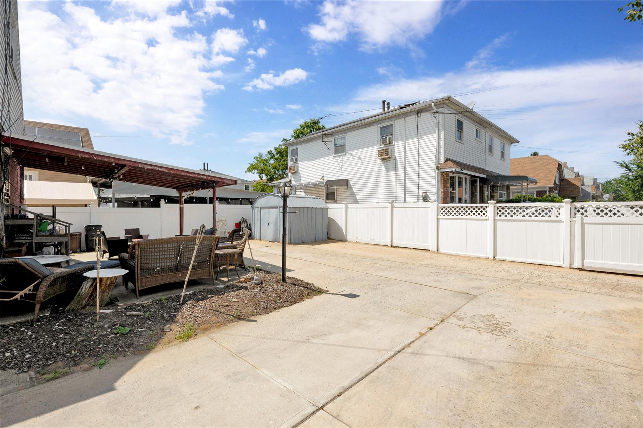14717 N Conduit Avenue Property Photo 26