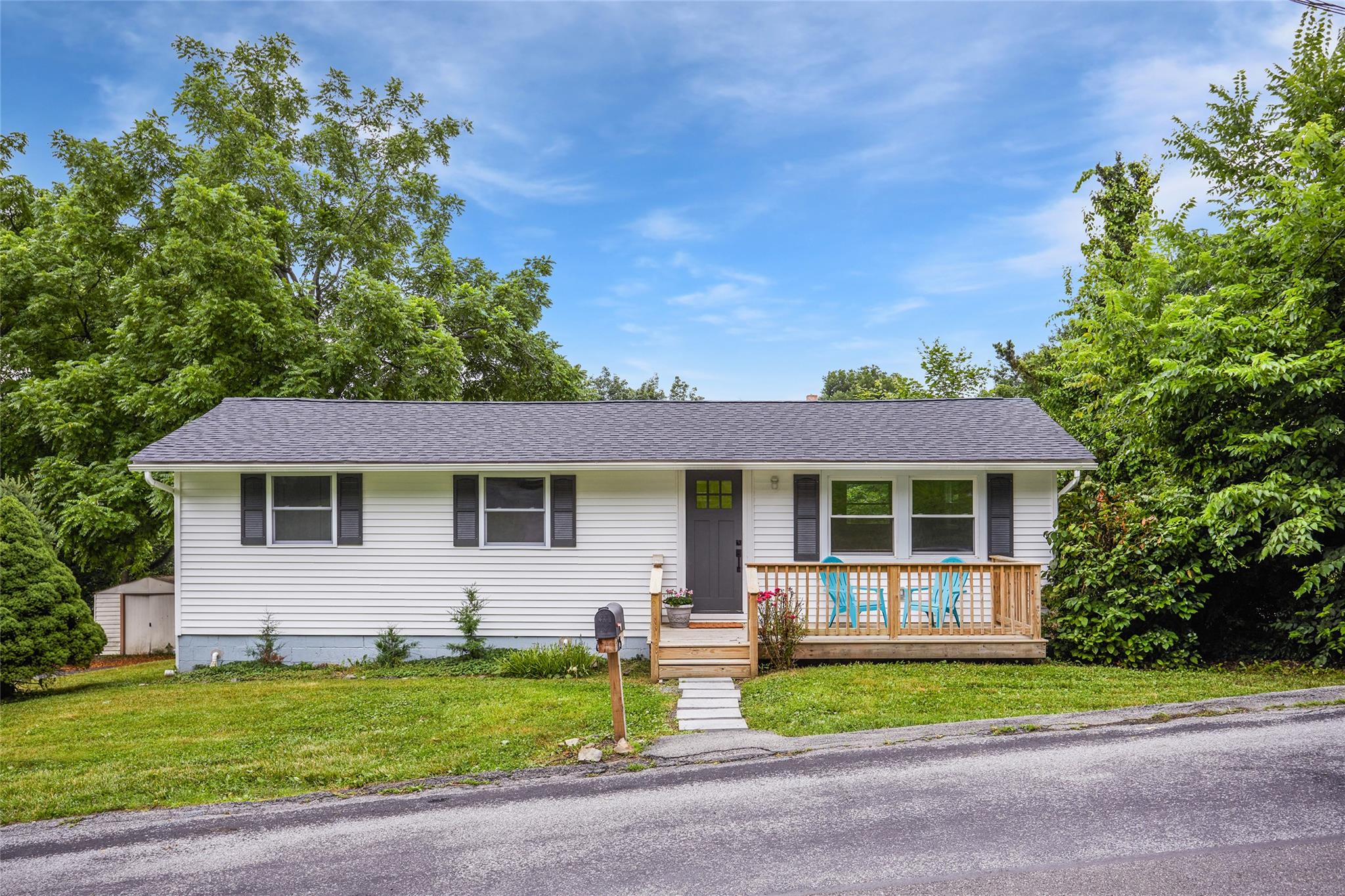 25 Vandervoort Street Property Photo 1