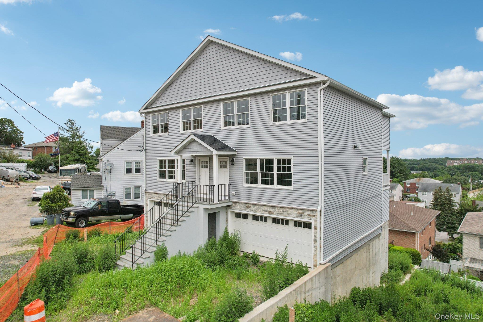 90 University Avenue Property Photo 3