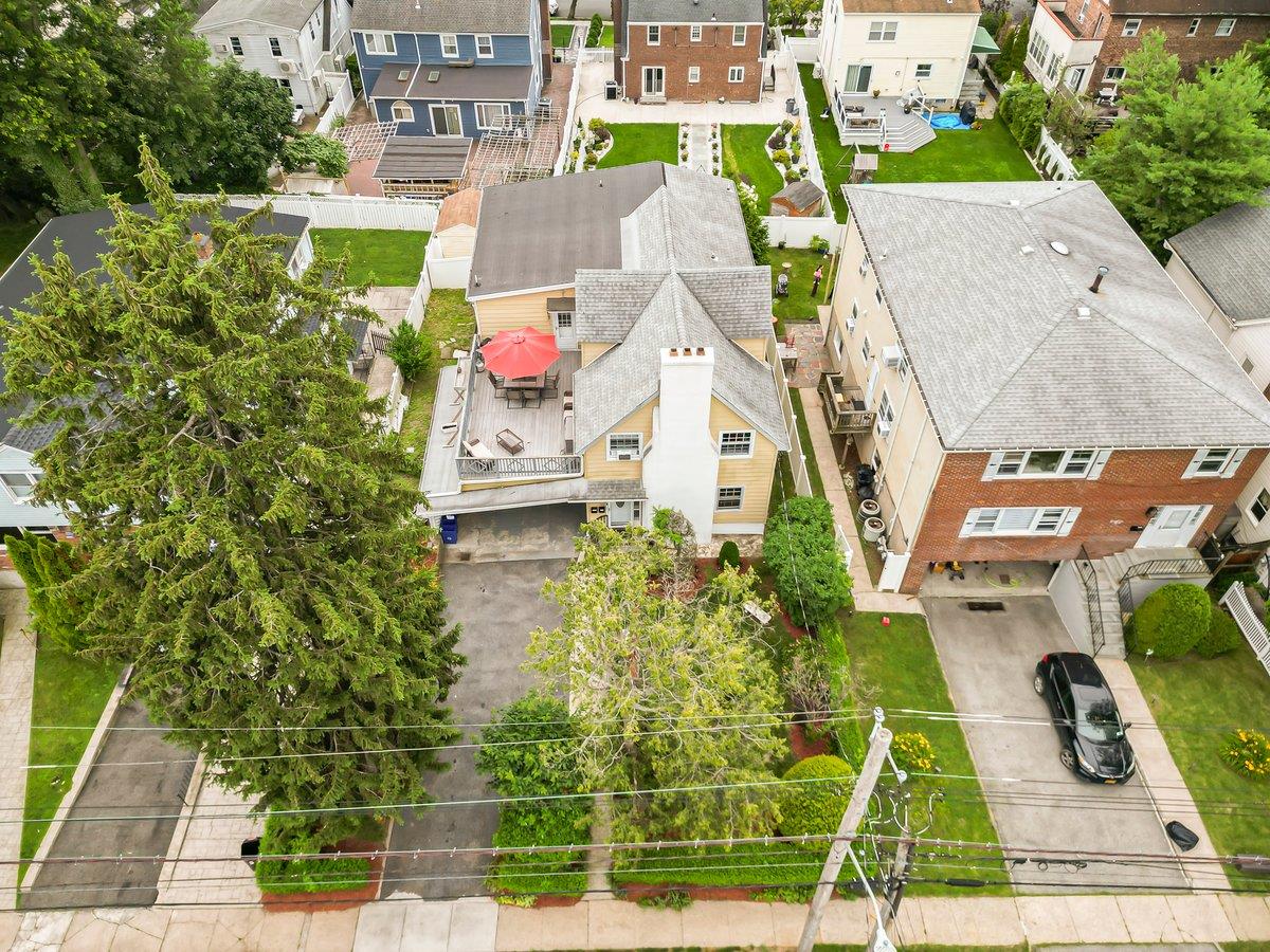 74 Borcher Avenue Property Photo 3