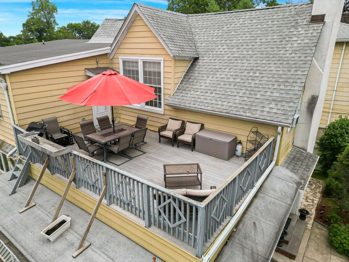 74 Borcher Avenue Property Photo 31