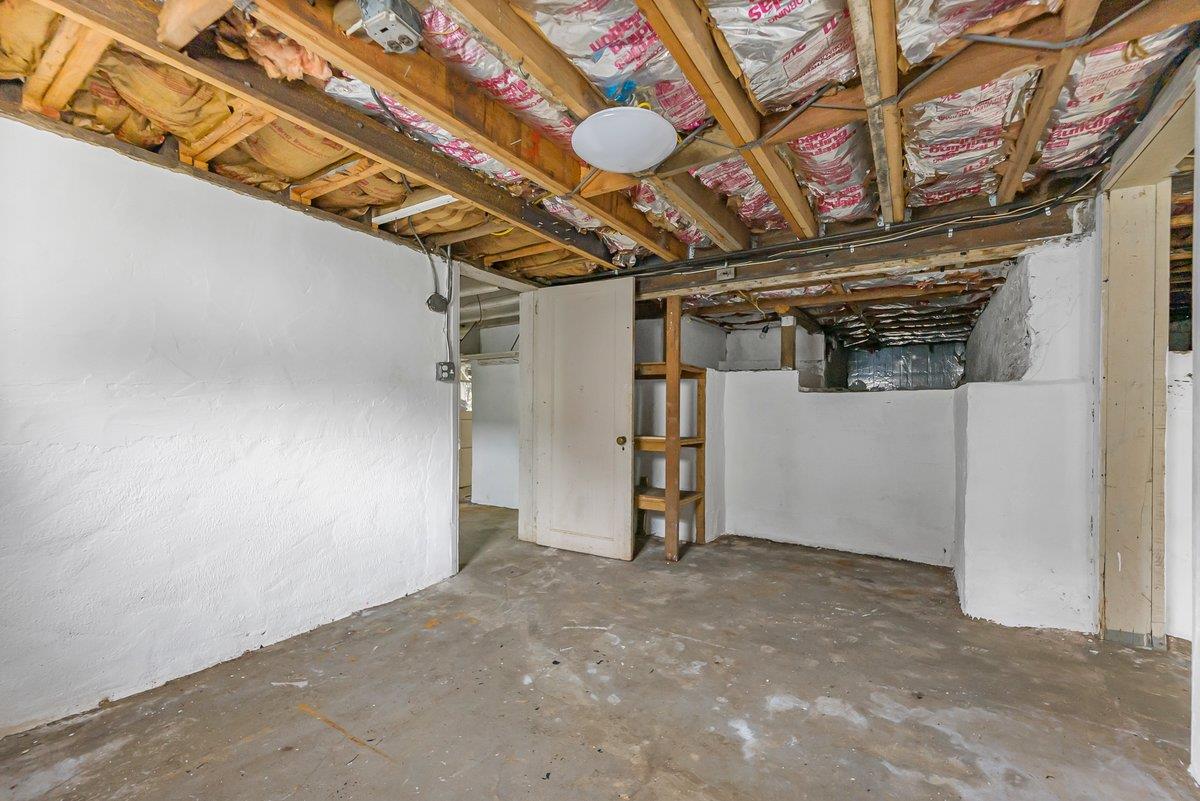 74 Borcher Avenue Property Photo 34