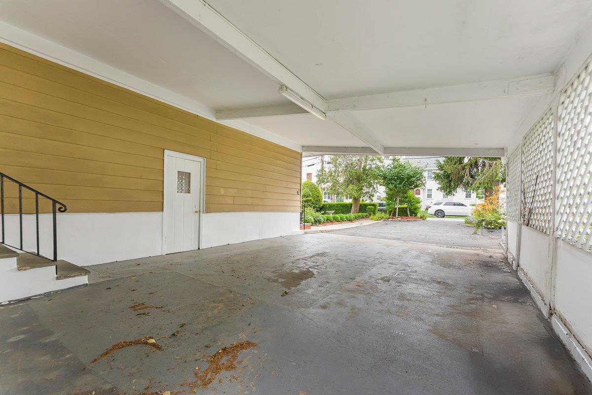 74 Borcher Avenue Property Photo 41