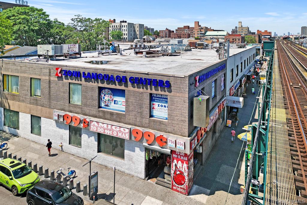 7814 Roosevelt Avenue A Property Photo 1