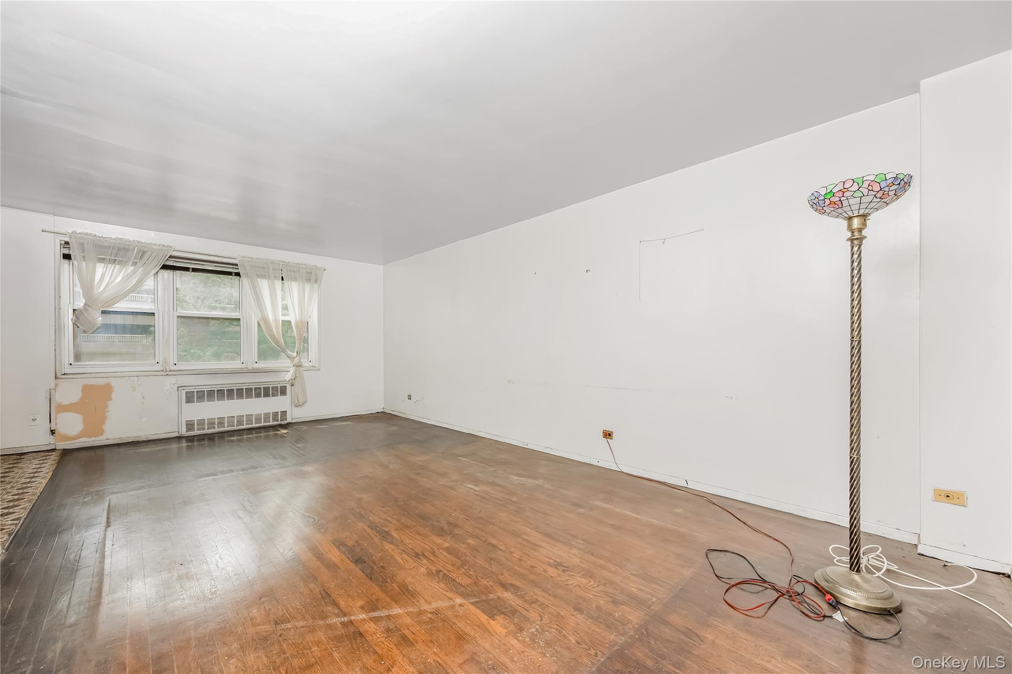 92-31 57th Avenue 2j Property Photo 4