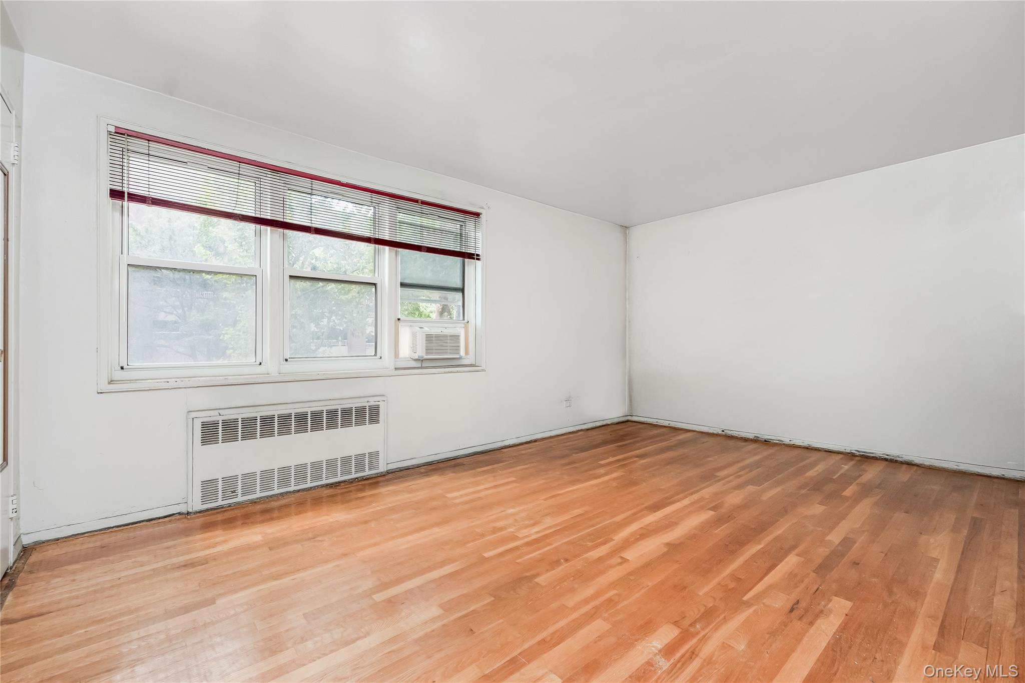 92-31 57th Avenue 2j Property Photo 18